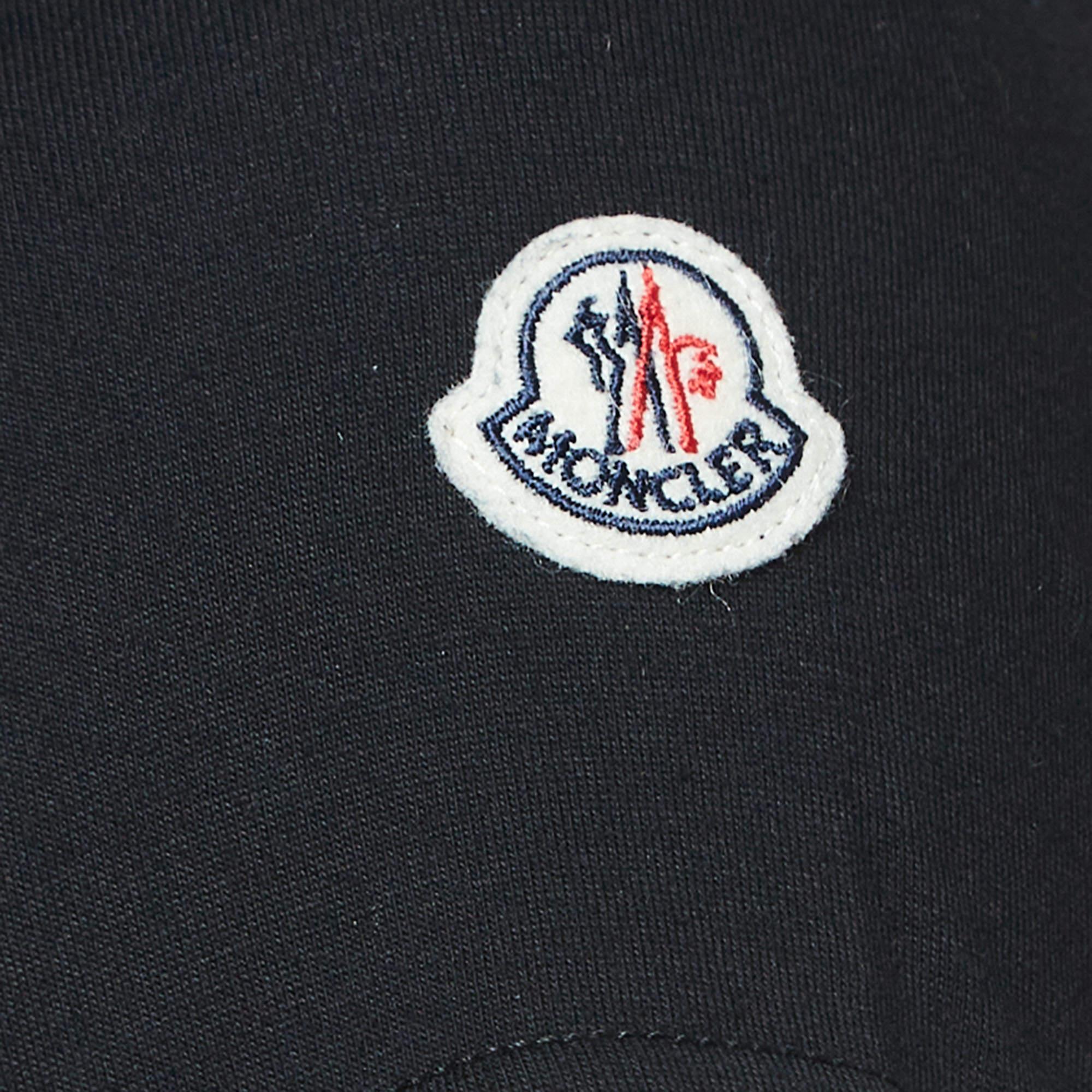 Moncler Black Cotton Short Sleeve T-Shirt M In Good Condition For Sale In Dubai, Al Qouz 2