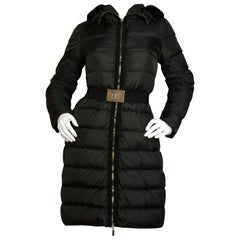 Moncler Schwarzer Fabrefur Daunenmantel mit Kapuze und abnehmbarem Pelz Größe 1/S Neu 1.775 $