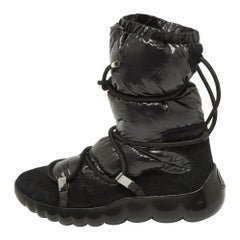 Moncler - Bottines à lacets en daim et tissu noir - Taille 40