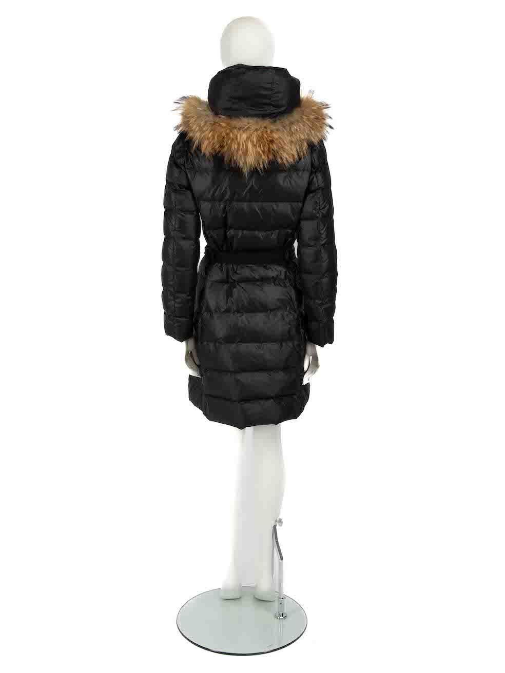 Moncler Black Fur Trim Belted Puffer Coat Size XS In Good Condition For Sale In London, GB