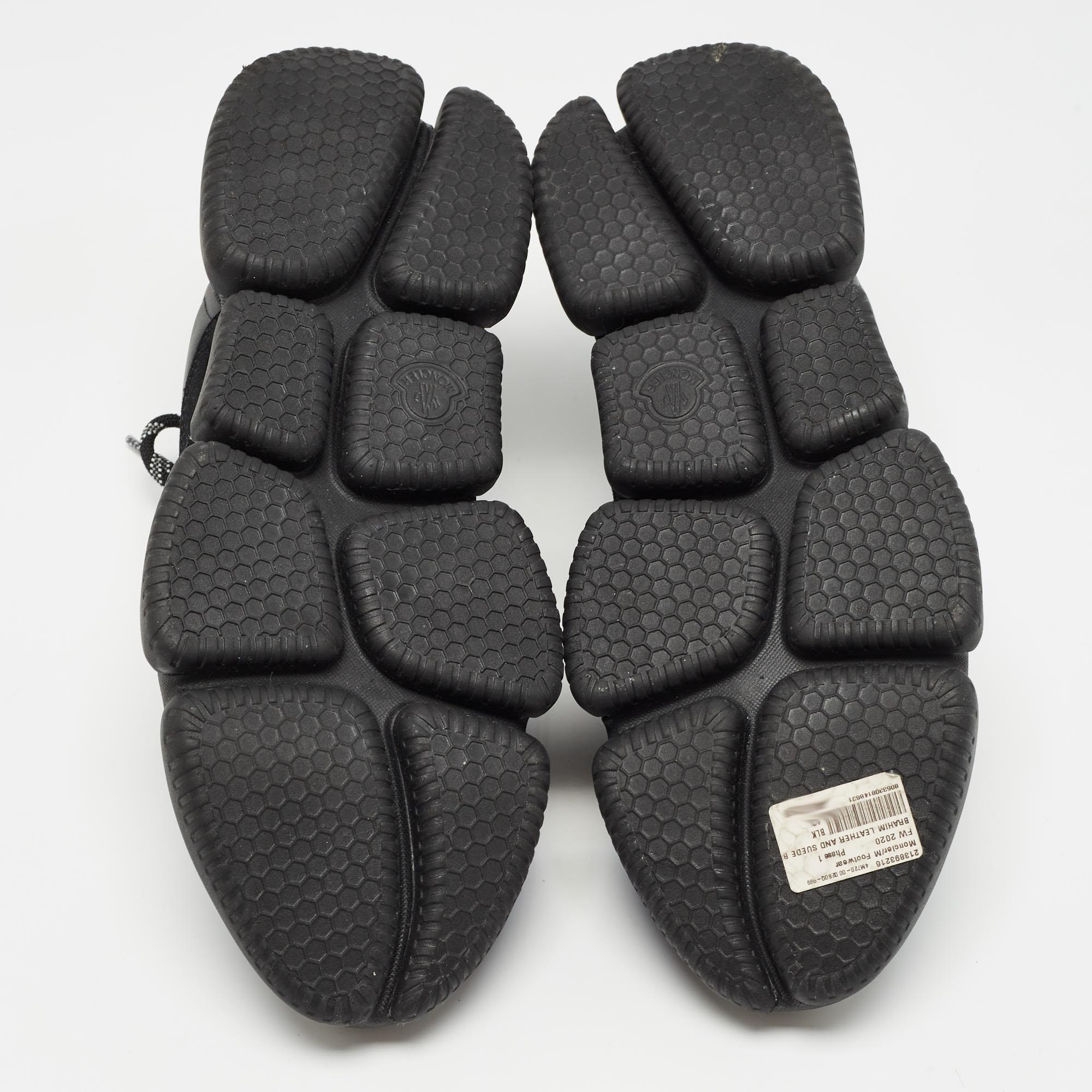 Moncler Black Leather Low Top Sneakers Size 43 In Excellent Condition In Dubai, Al Qouz 2