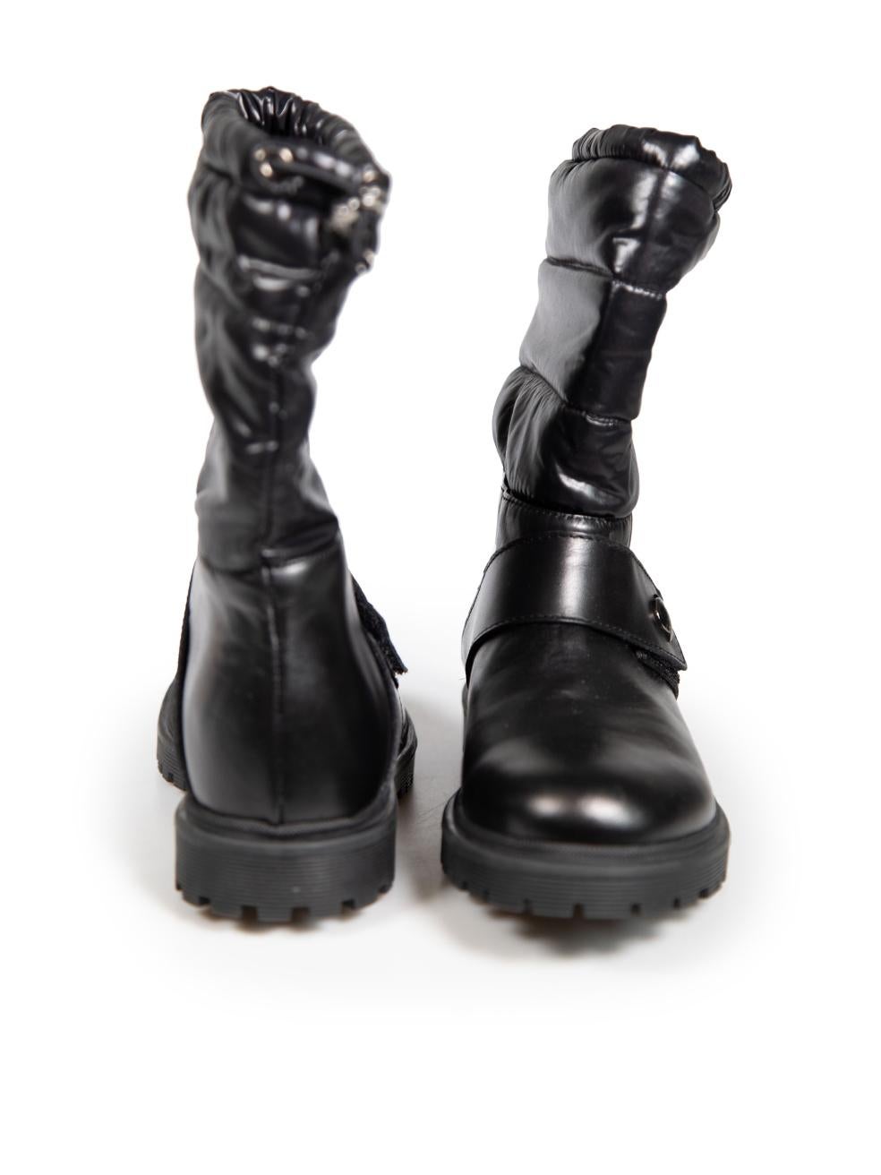 Moncler Black Leather Puffer Snow Boots Size IT 35 In New Condition In London, GB