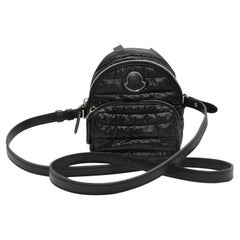 Moncler Schwarzer gesteppter Rucksack aus Nylon