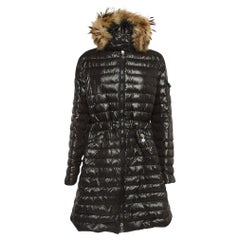 Moncler Schwarze gesteppte Pufferjacke aus Nylon 2XL