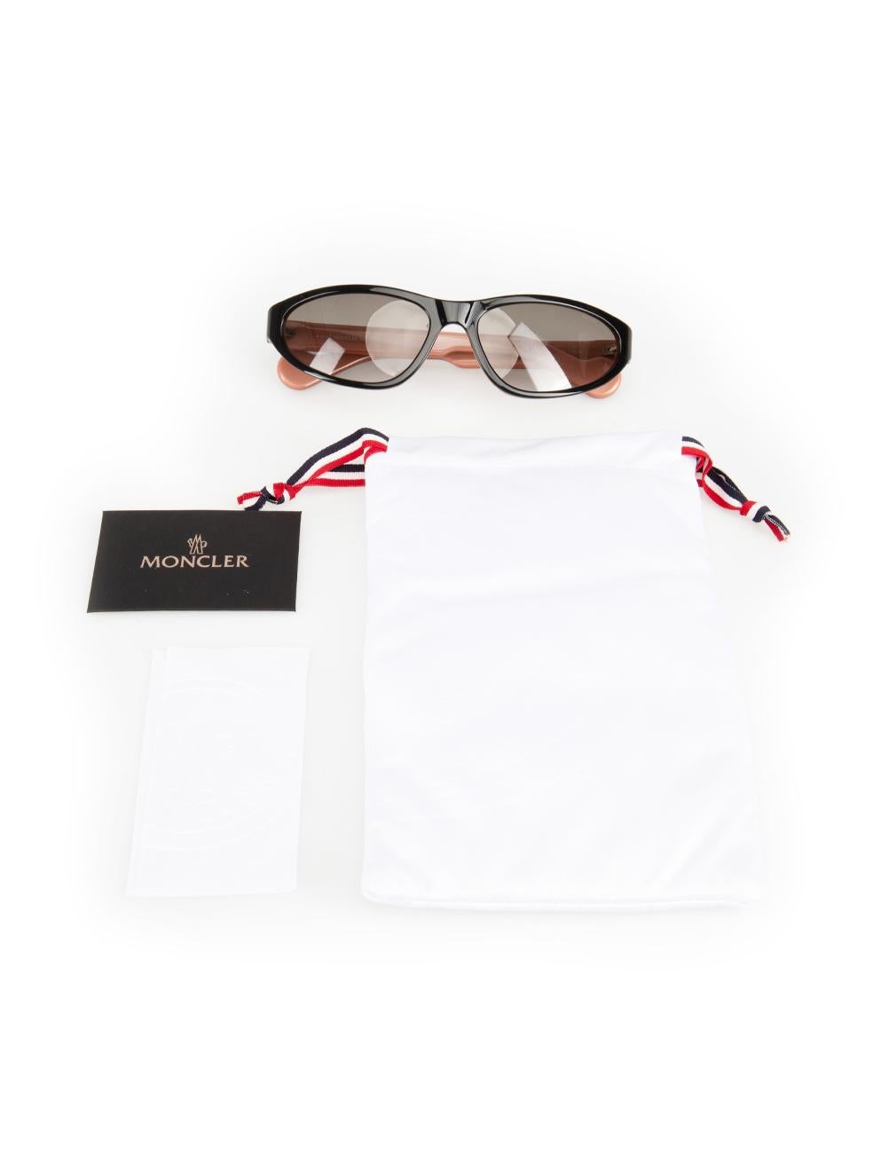Moncler Black & Pink Oval Gradient Sunglasses For Sale 3