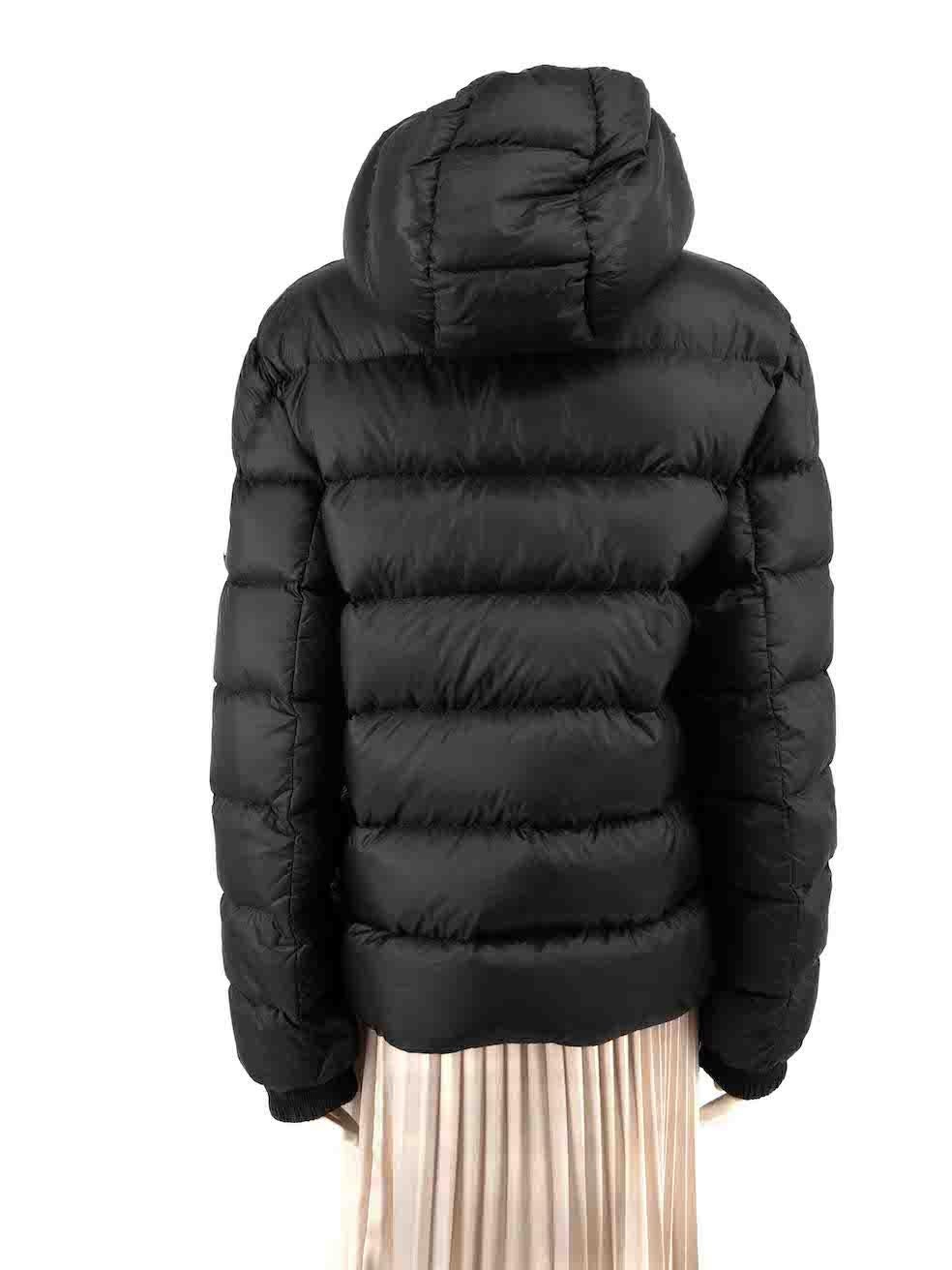 Moncler Black Puffer Quilted Down Jacket Size L In Good Condition For Sale In London, GB