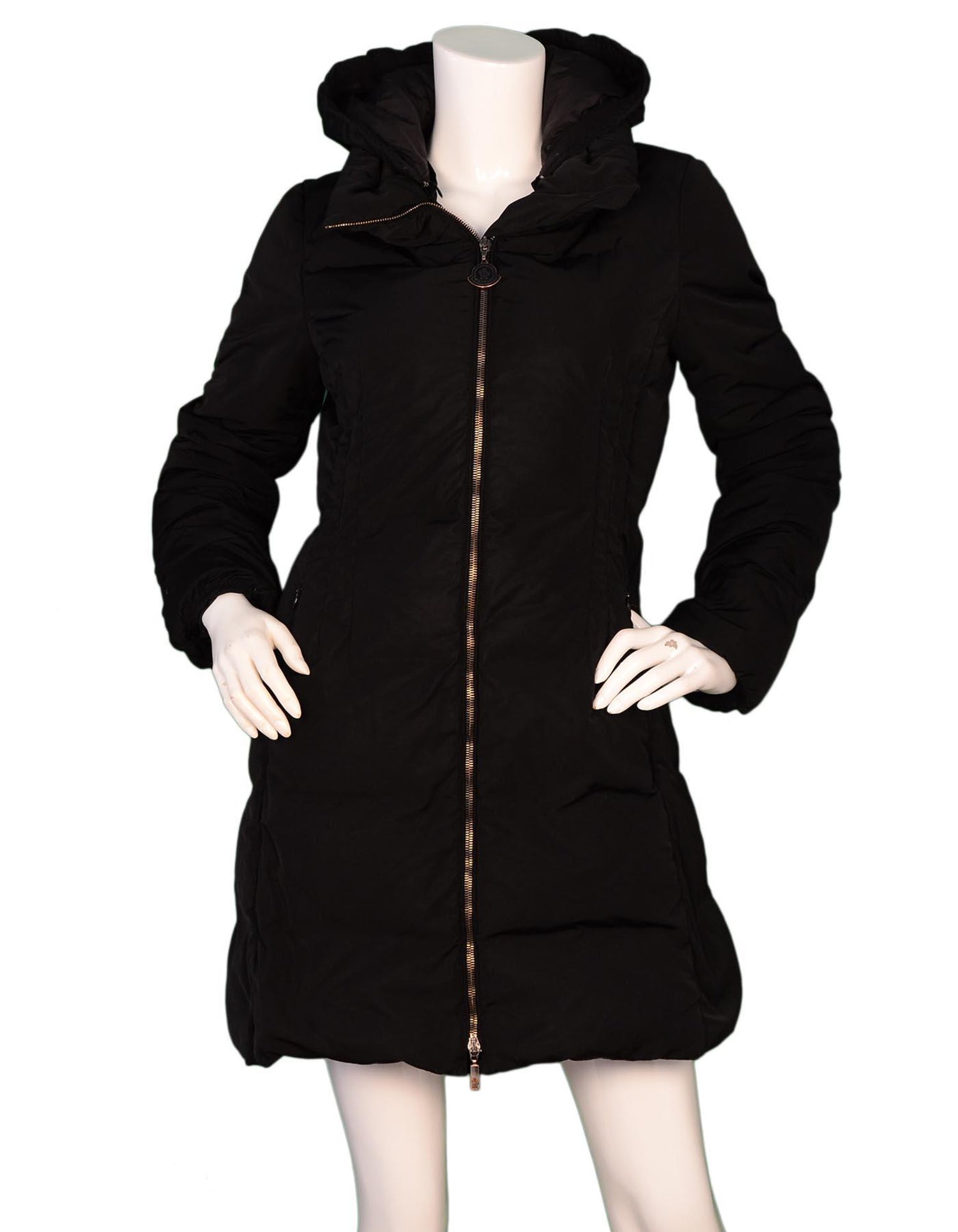 Moncler Black Renne Puffer Coat W/ Detachable Hood Sz 1/Small For Sale at  1stDibs | moncler renne, pre london rennes fur puffer jacket