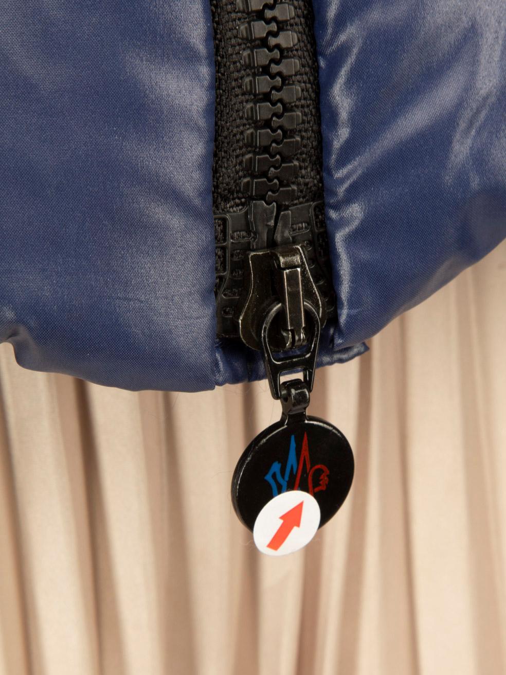 Moncler - Manteau bleu à capuche, taille L en vente 1