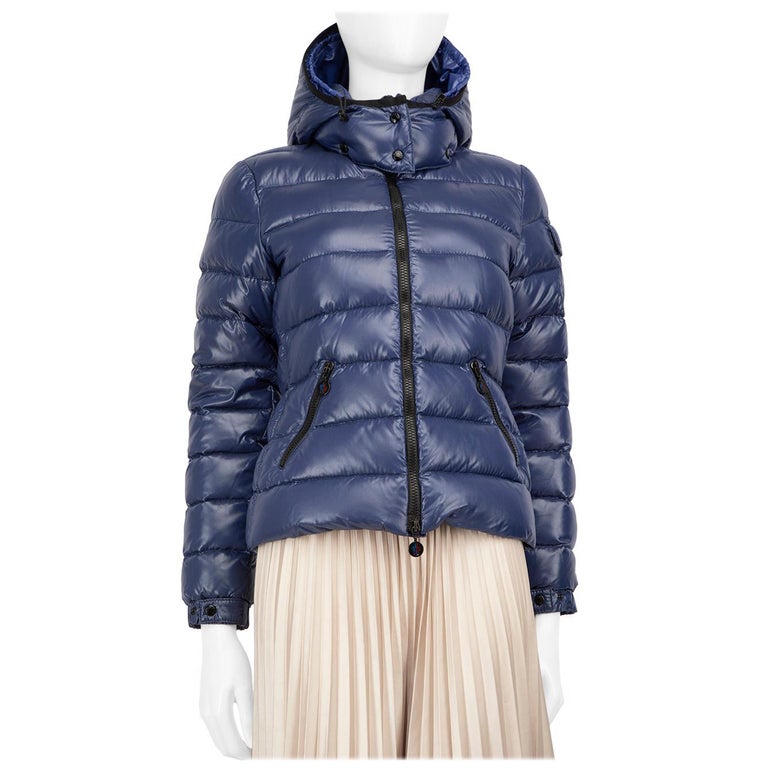 Moncler Blau Bady Daunenjacke mit Kapuze und Kapuze Größe L bei