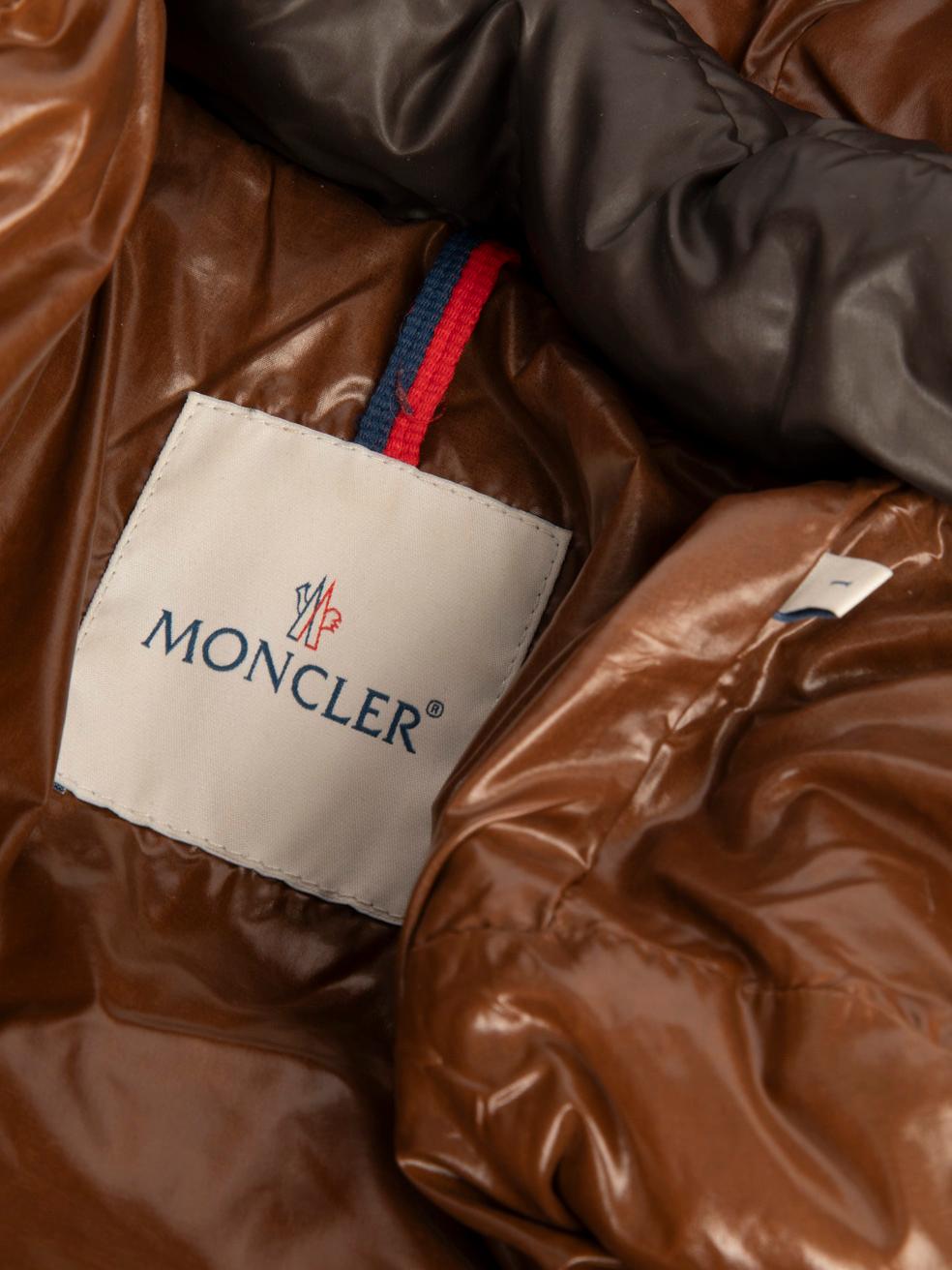 Moncler Cappotto trapuntato marrone Taglia M. in vendita 4