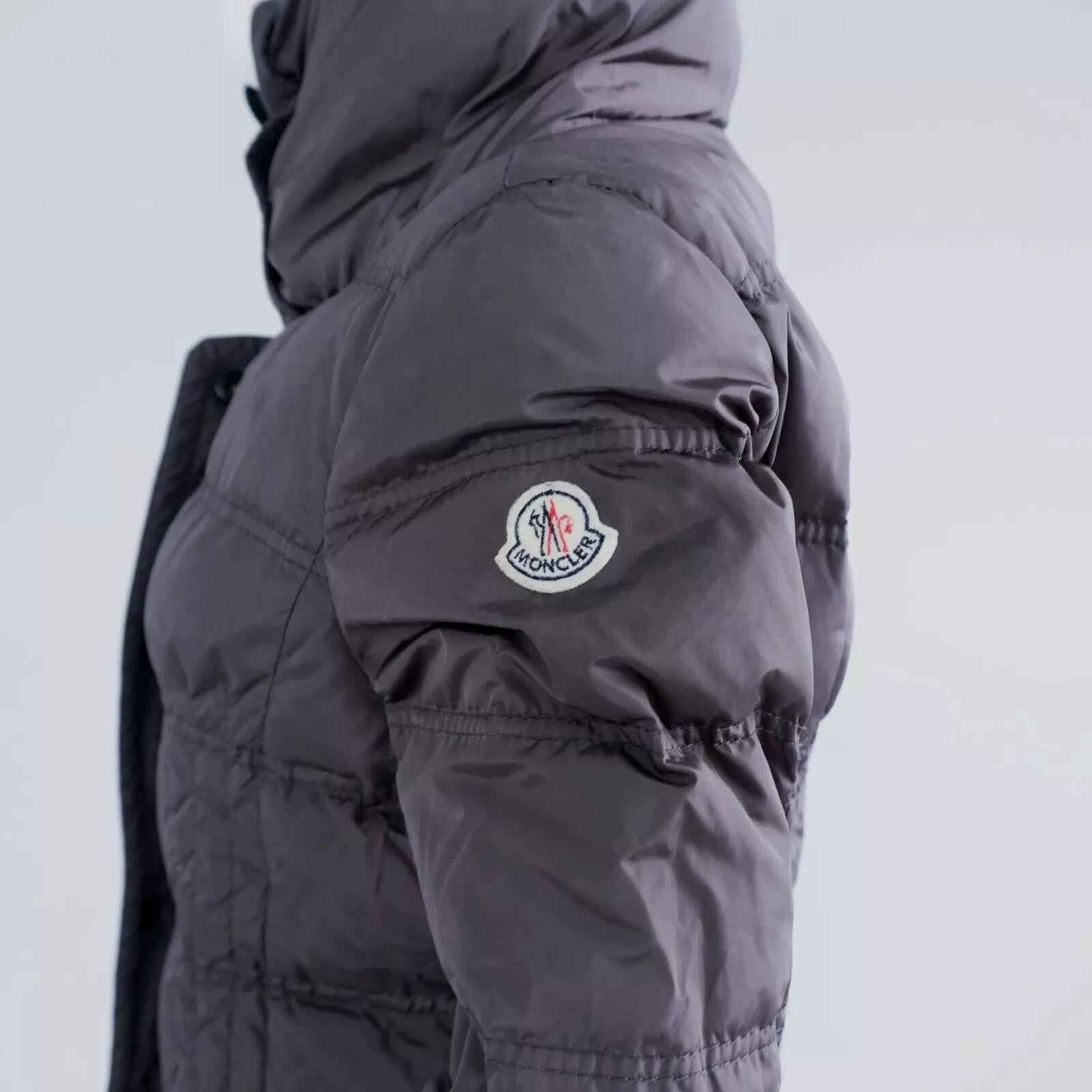 Moncler Buffer Vosges Giubbotto Women's Jacket Pre-owned Small In Good Condition For Sale In Montreal, Quebec