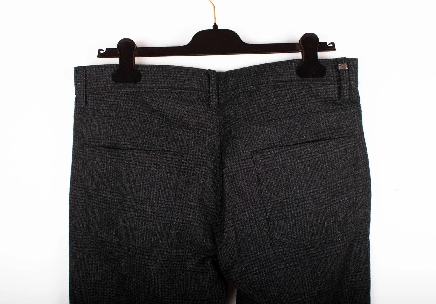 Pantalones Moncler Casual Hombre, DU0 en Excelente estado para la venta en Kaunas, LT