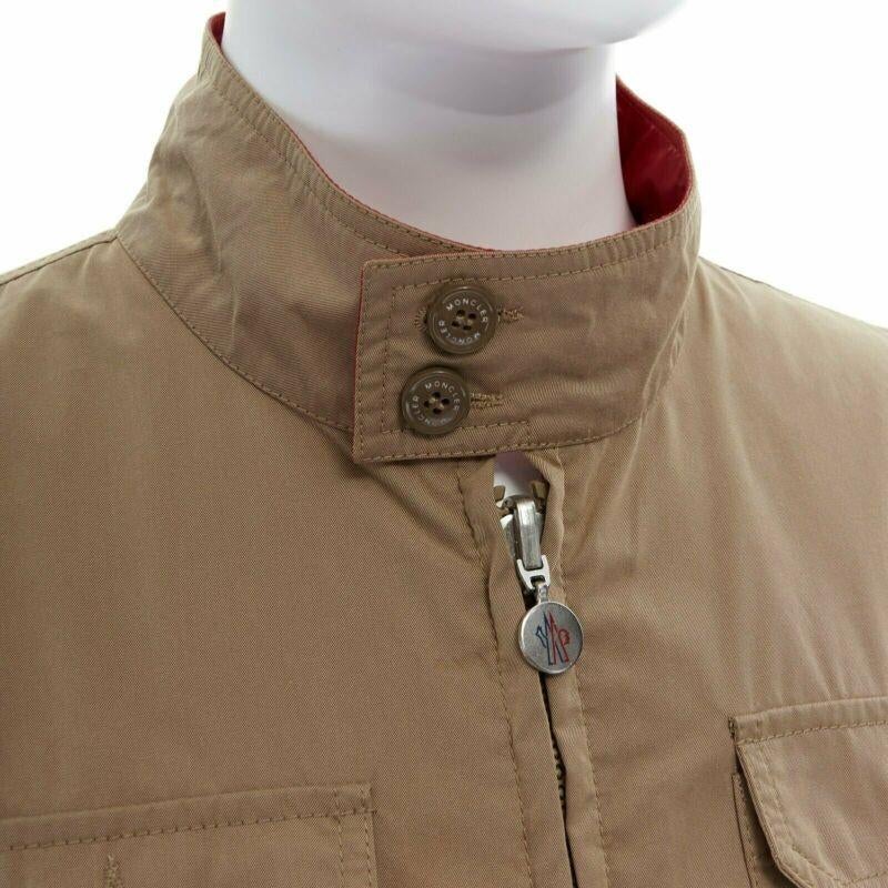 MONCLER Colisee, giacca da campo reversibile in cotone beige con tasca a patta e foderata in nylon rosso in vendita 4
