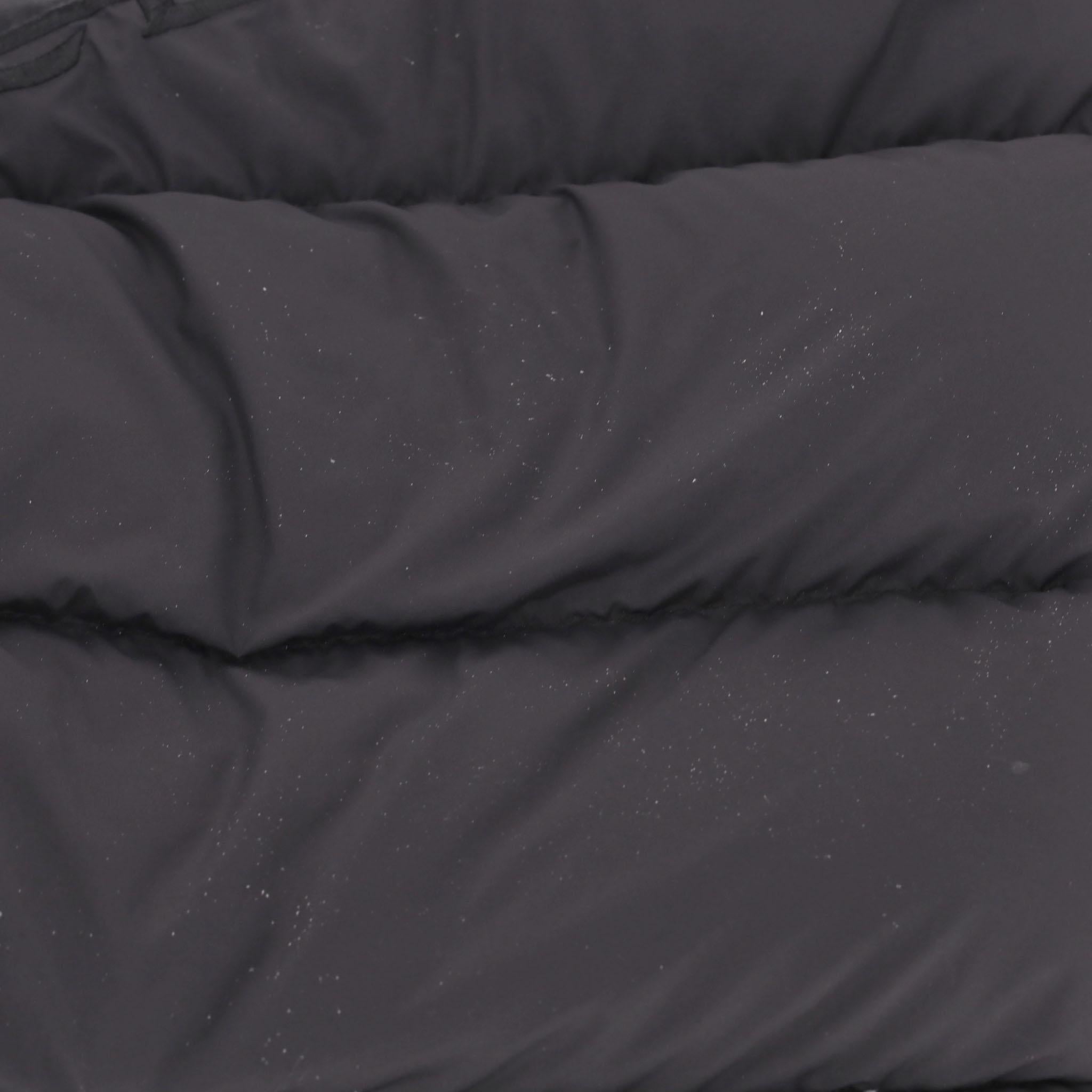 Moncler Ebre Daunen-Pufferjacke mit Kapuze im Angebot 6
