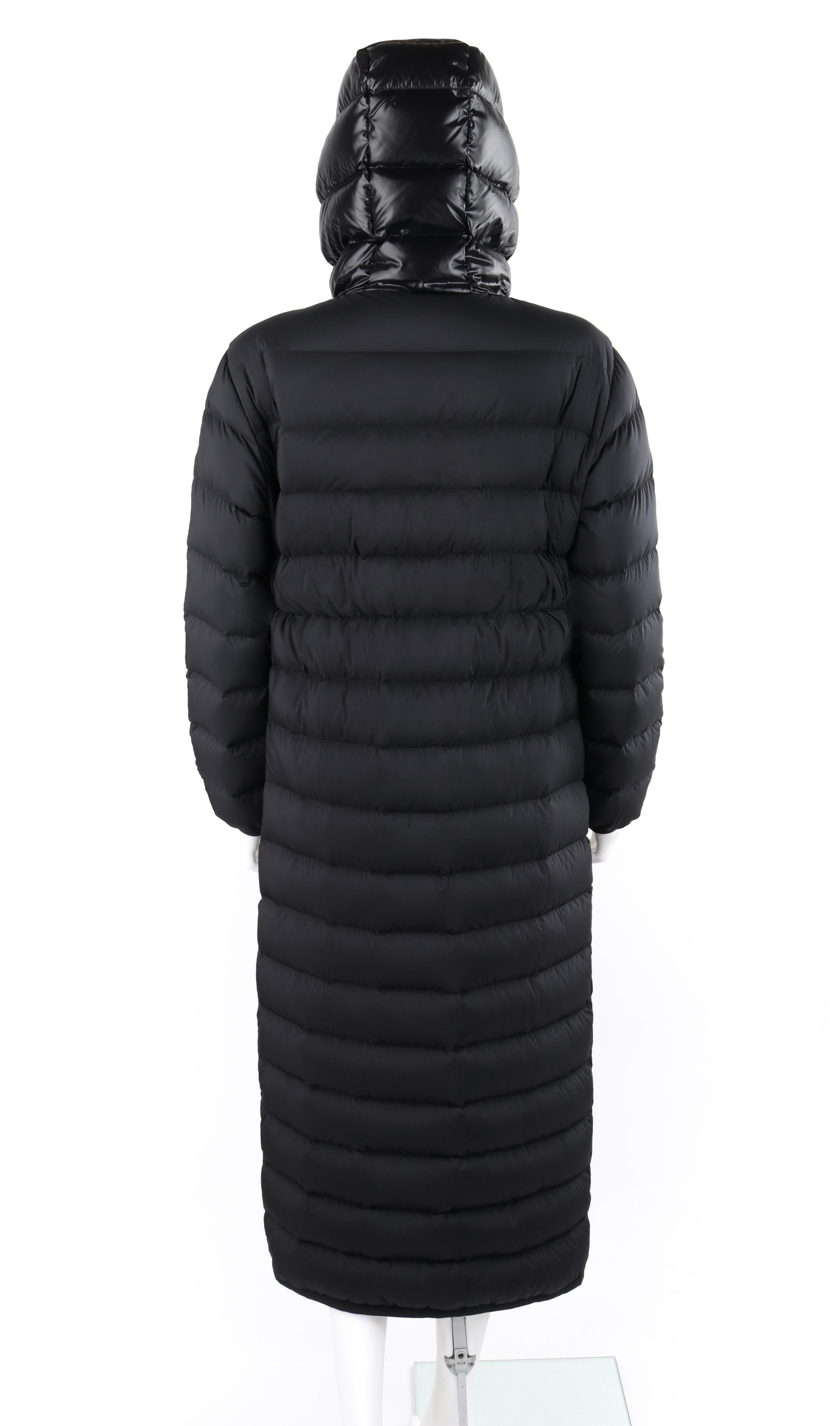MONCLER F/W 2018 “Grue” Black Hooded Quilted Long Down Puffer Coat Jacket NWT In Excellent Condition In Thiensville, WI