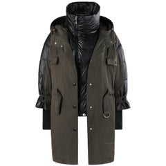 MONCLER A/I 2018 "Ocean Giubbotto", giacca con cappuccio a strati in oliva e nero, con cintura