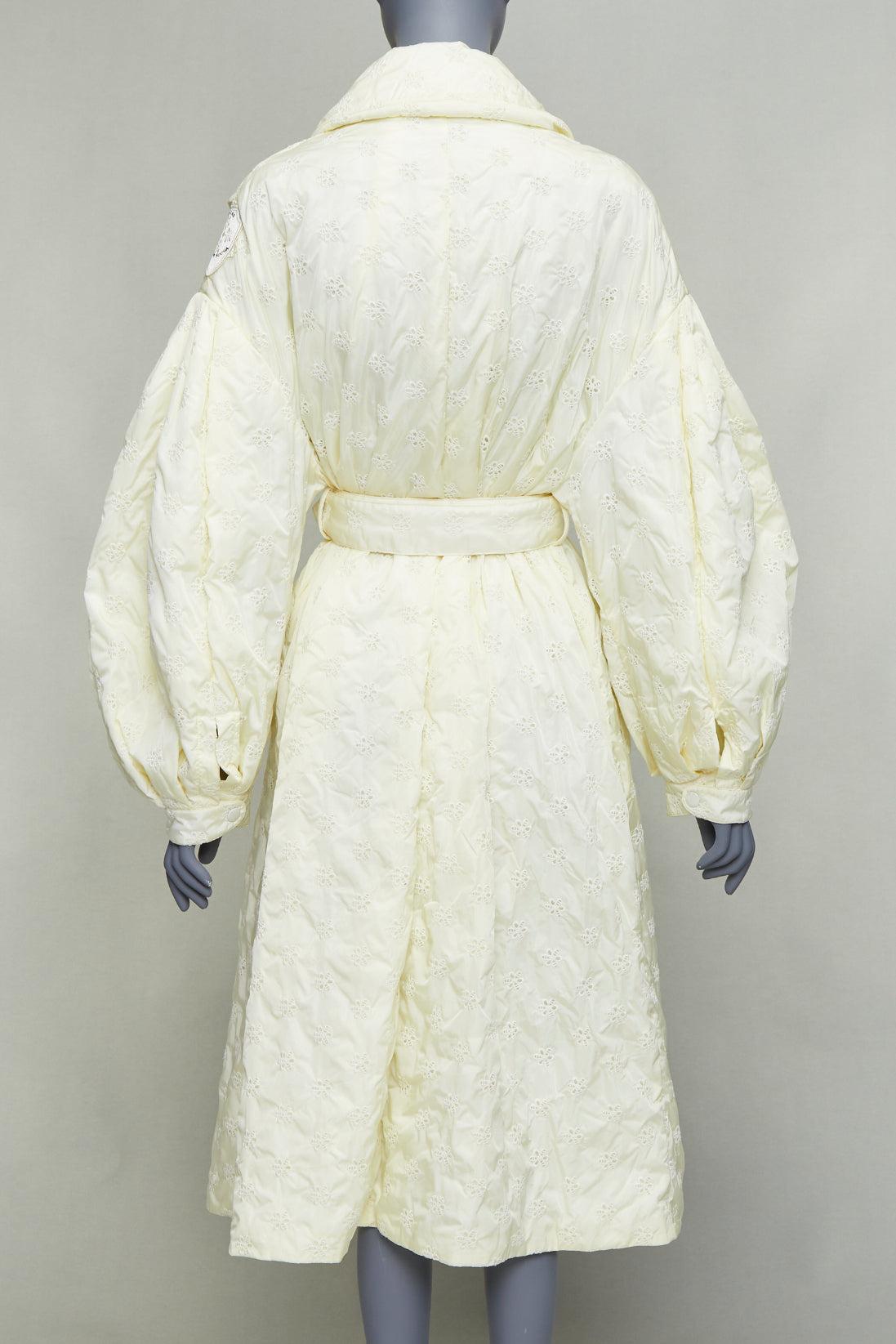 Women's MONCLER GENIUS 2019 cream floral quilts pure goose down belted coat Sz1 For Sale