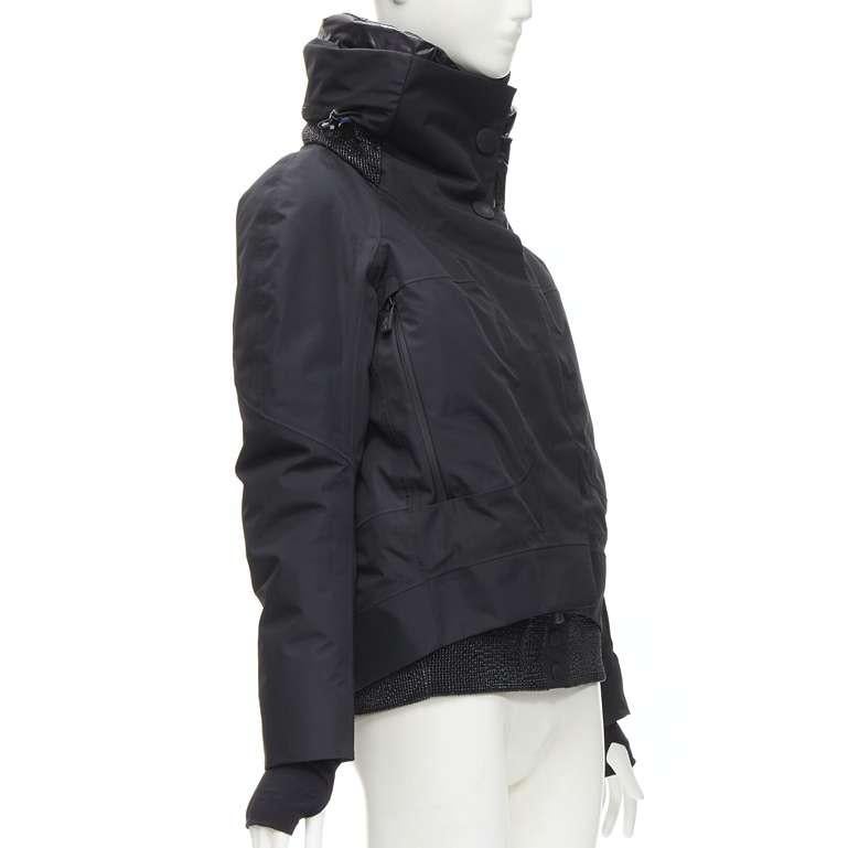 Donna MONCLER GRENOBALE G32-003 Norme Afnor nero, piumino con cappuccio Sz.0 XS
