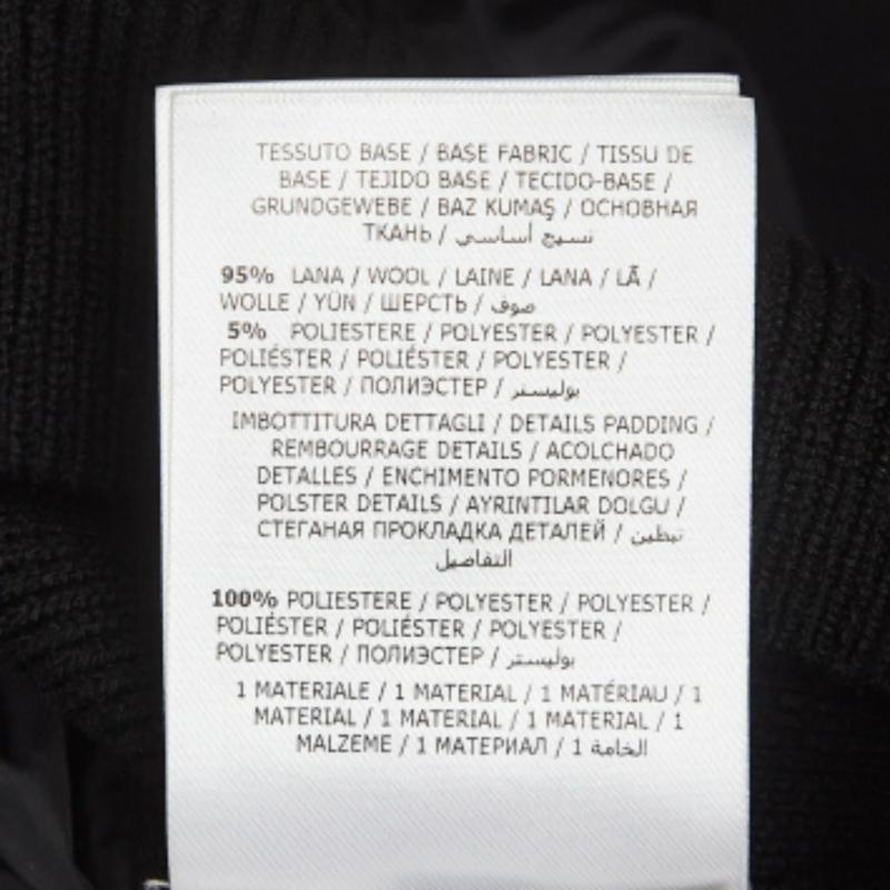 Ein Winterausflug ohne Pullover ist so gut wie unmöglich. Zum Glück bereichert ein stilvoller Pullover wie dieser immer mühelos Ihr Outfit. Dieser Pullover aus hochwertigen Stoffen ist kuschelig und modisch zugleich.