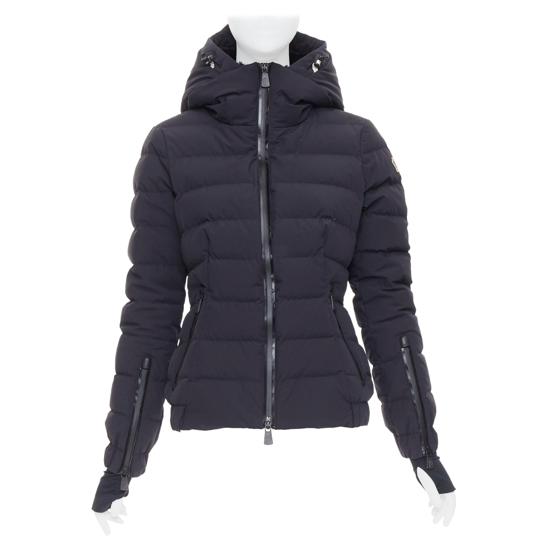 Moncler Grenoble Chena Giubbotto nero con giacca a vento aderente Sz2 M.