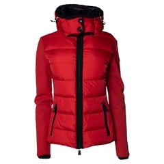 Moncler, Grenoble Vonne down jacket in red