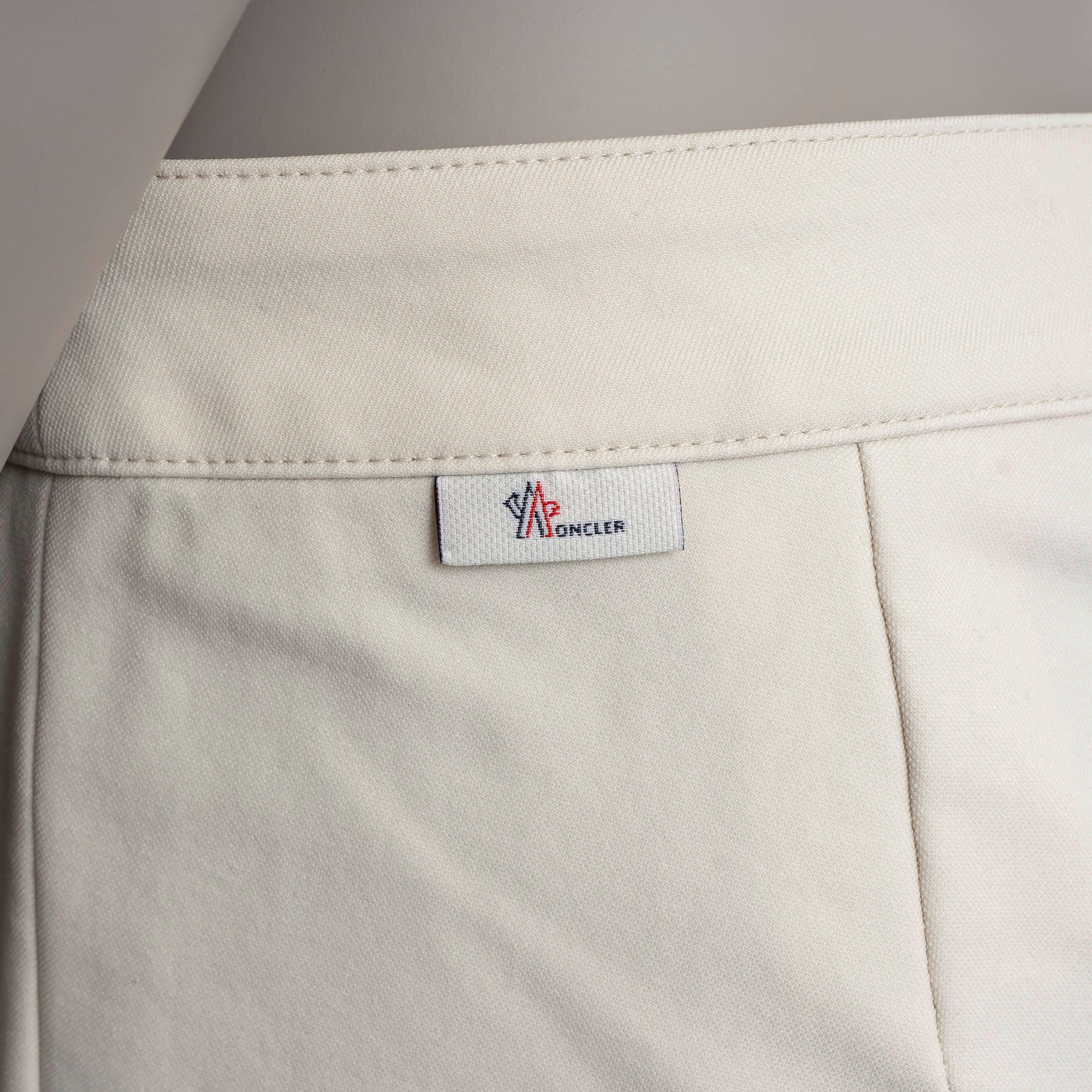 MONCLER GRENOBLE nylon blanco SPORTIVO STIRRUP PANTALÓN ESQUÍ 42 M en Excelente estado para la venta en Zürich, CH