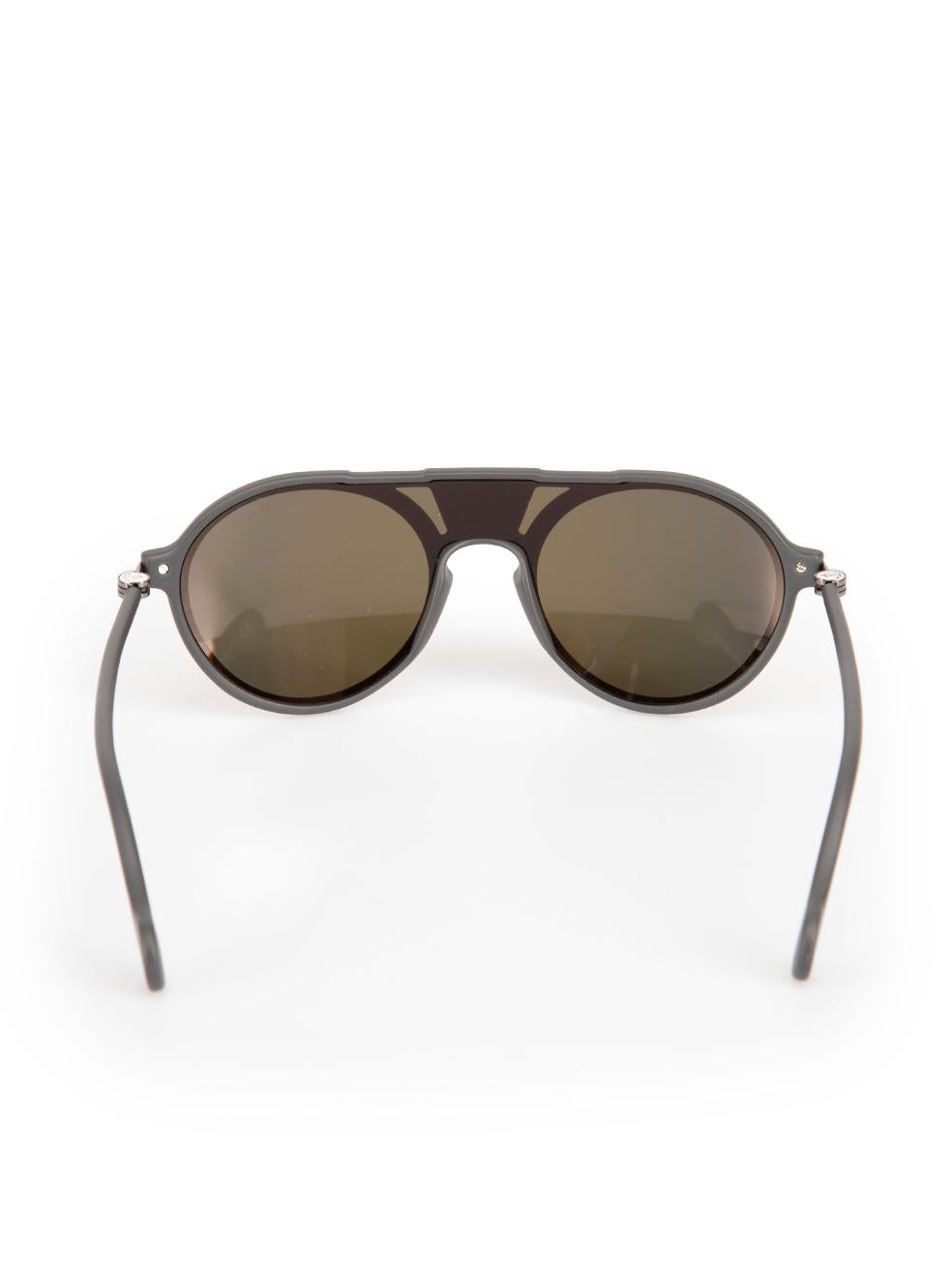 Moncler Grey Mirrored Round Sunglasses In New Condition For Sale In London, GB