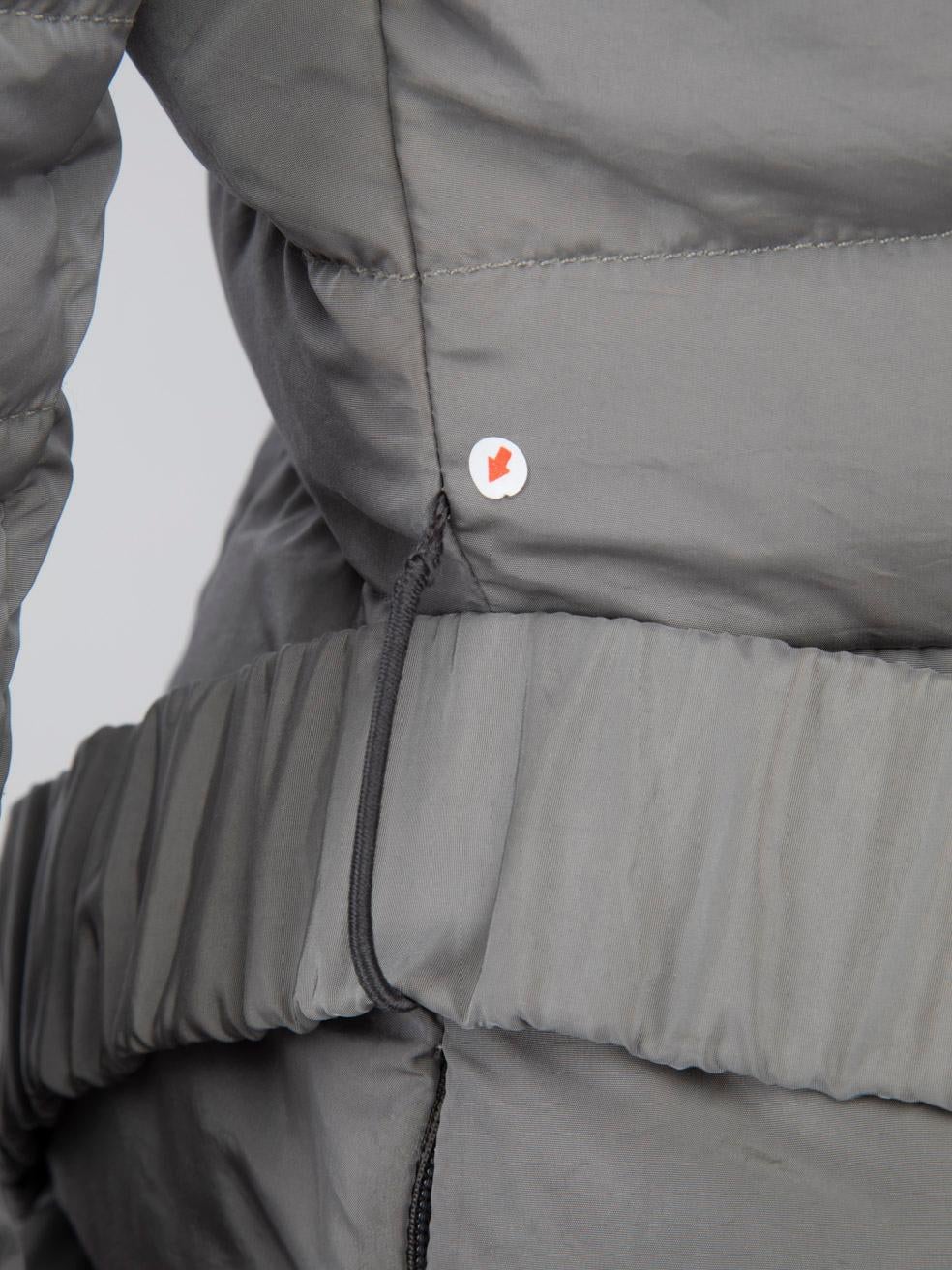 Moncler Grey Quilted Puffer Coat Size S For Sale 2