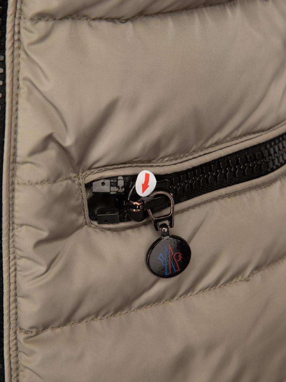 Moncler manteau gris à col en peau de mouton, taille XL en vente 1