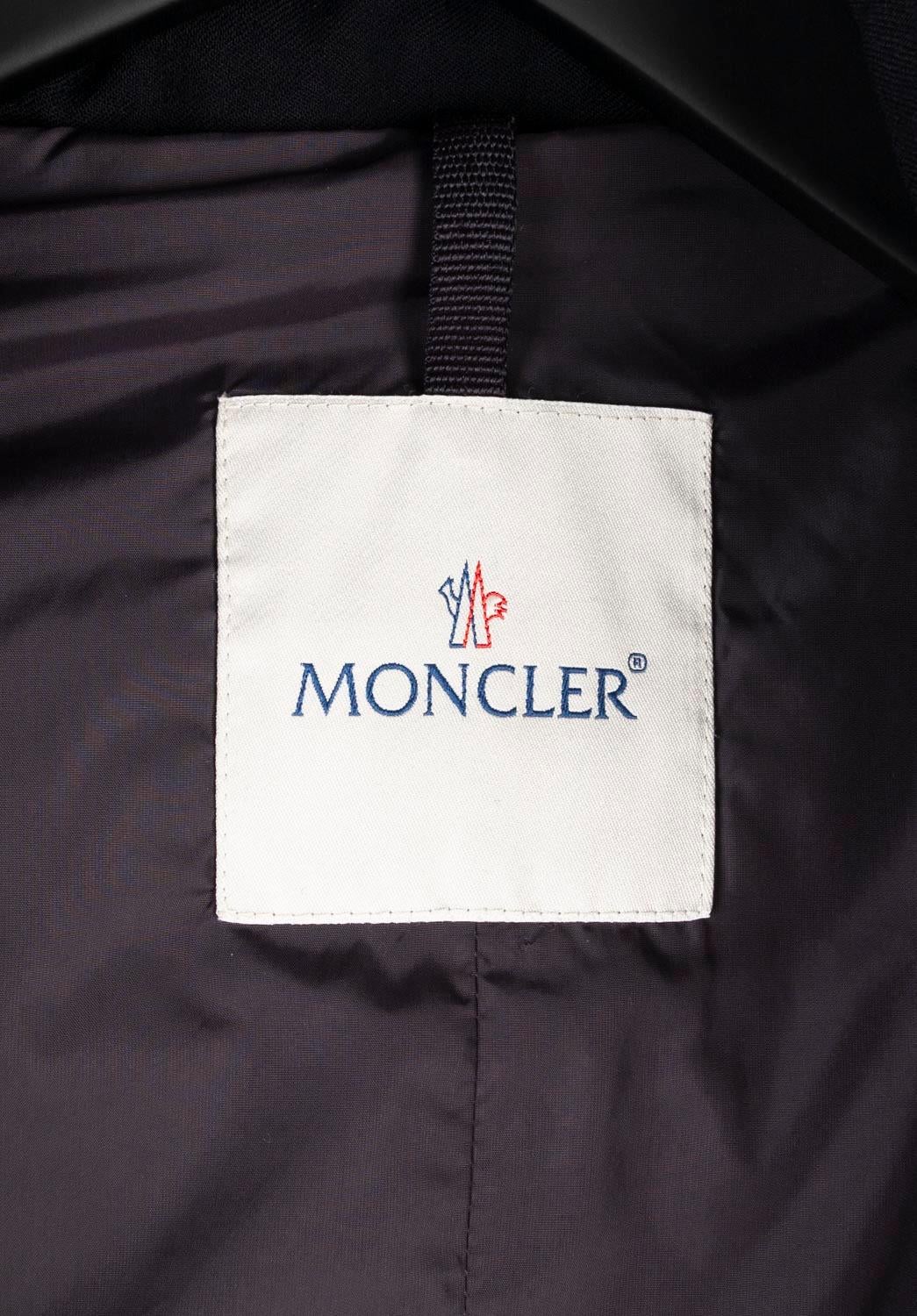 Moncler hooded Roux blue down light jacket for men, Size 2 (M), S623  For Sale 3