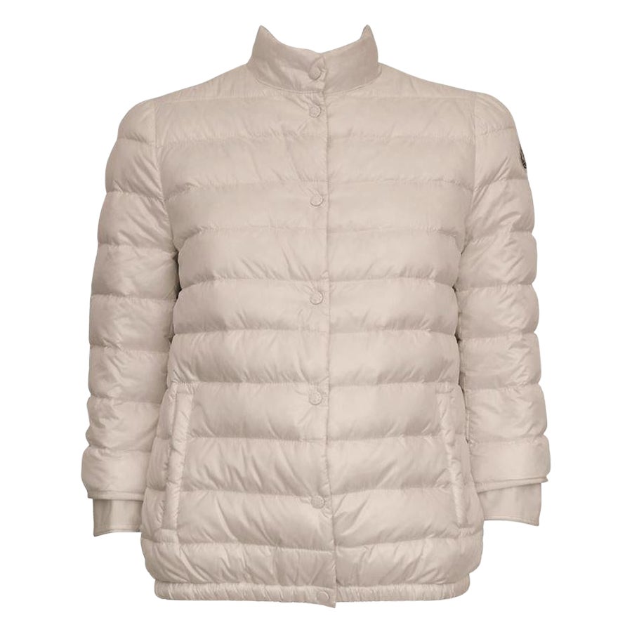 Moncler Jacke Größe 42