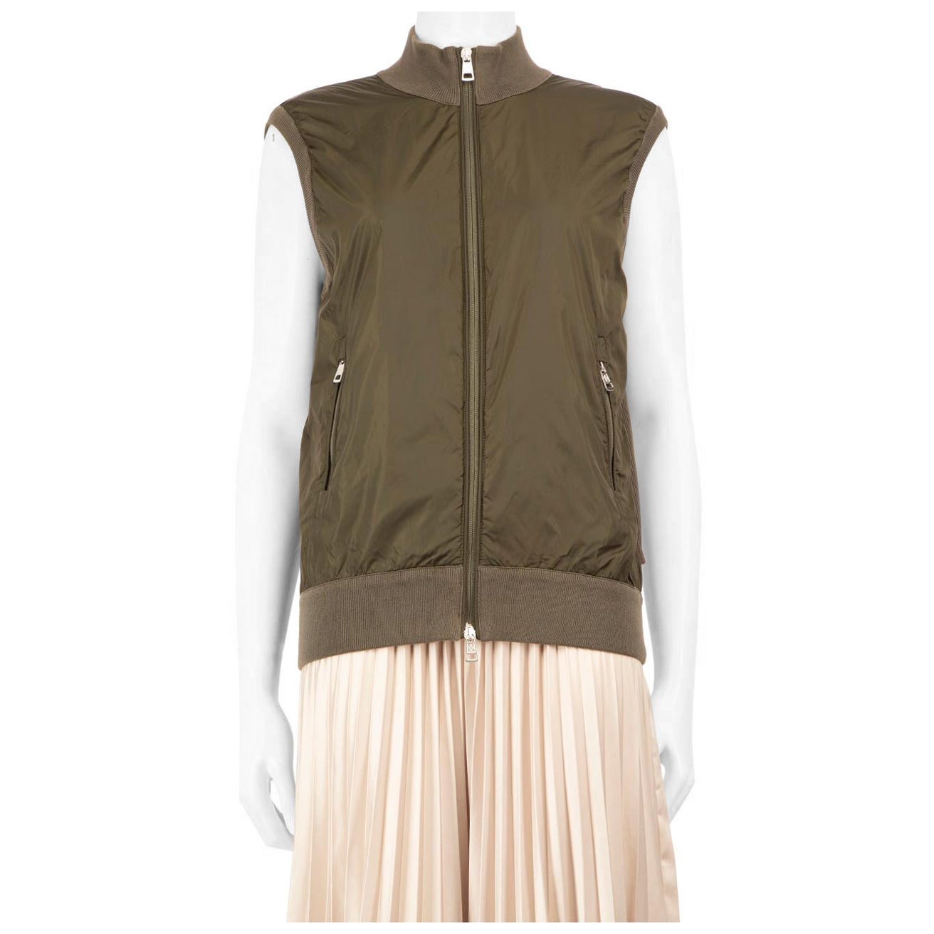 Moncler Gilet con zip integrale taglia L. in vendita