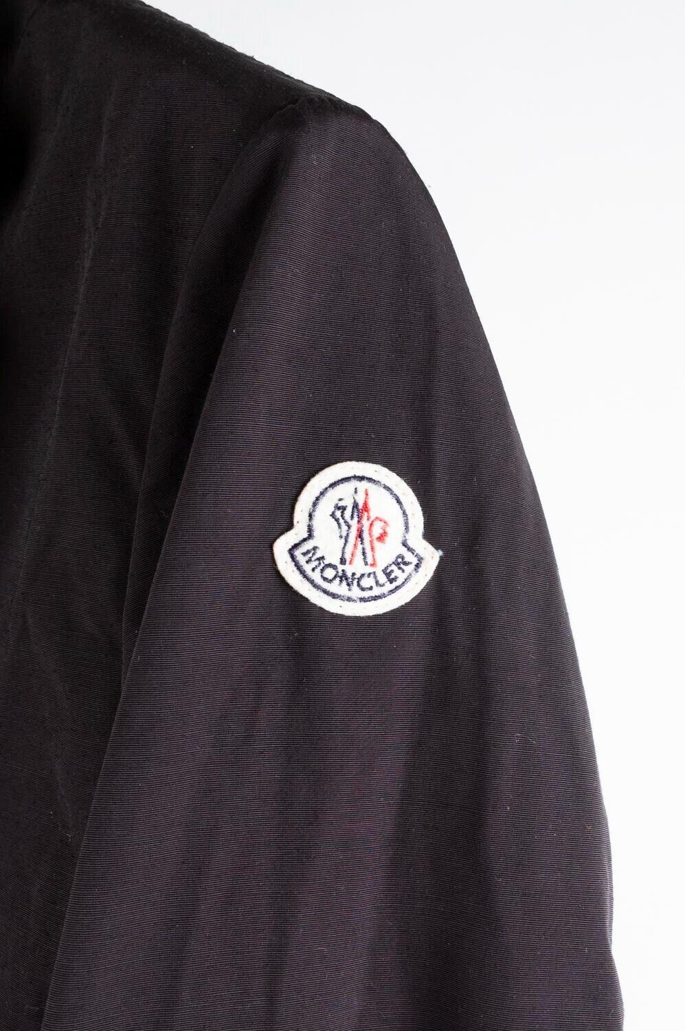 100% genuine Moncler Leopold Nylon Men Jacket, S347
Color: Black
Material: 100% polyamide/nylon
Tag size: 3 (M/L)
This jacket is great quality item. Rate 8 of 10, good used condition, some signs of use.
Actual measurements