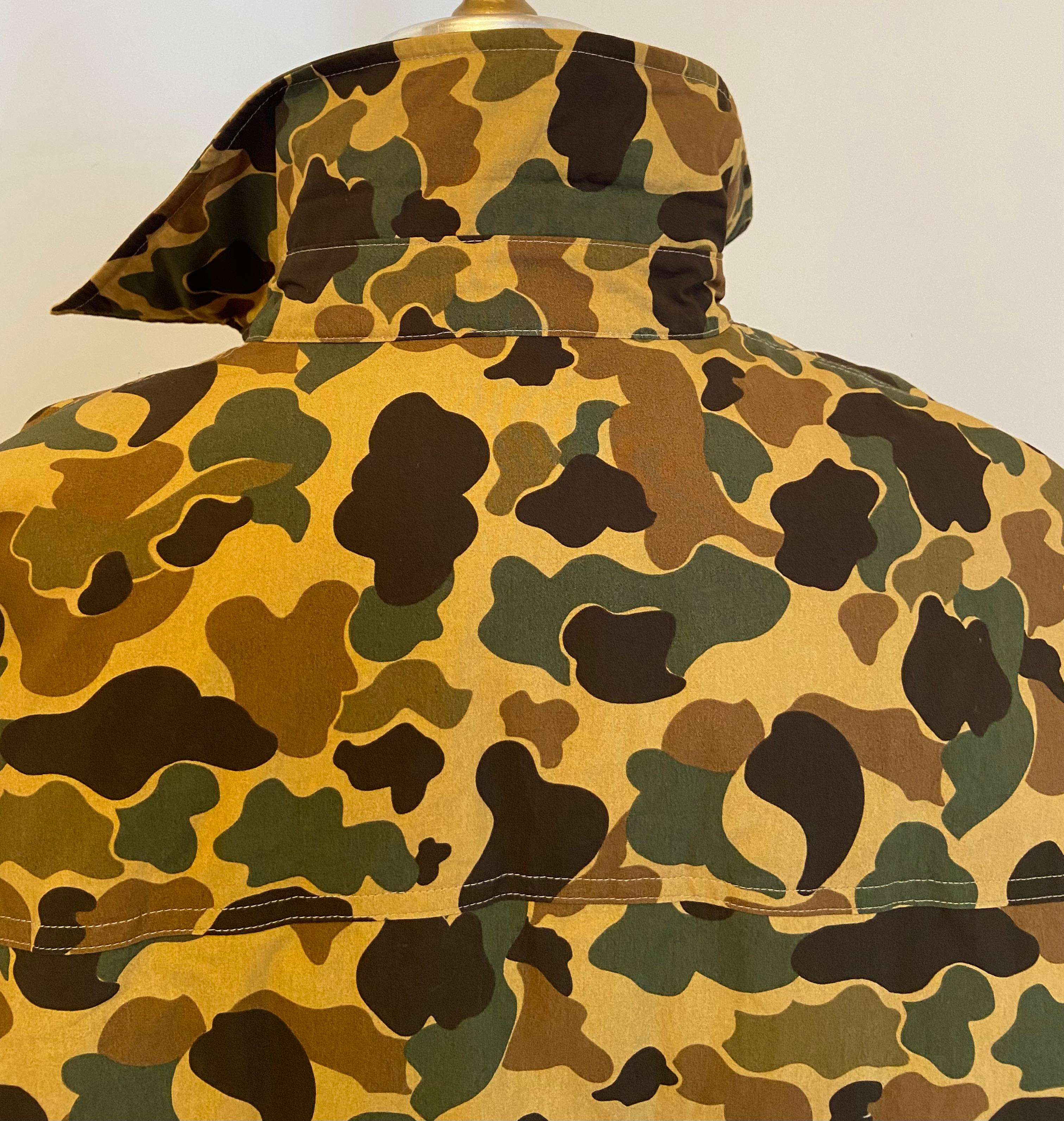 Moncler Limited Edition Camouflage Palm Angels Flare Mantel mit Schnappverschluss   im Angebot 4