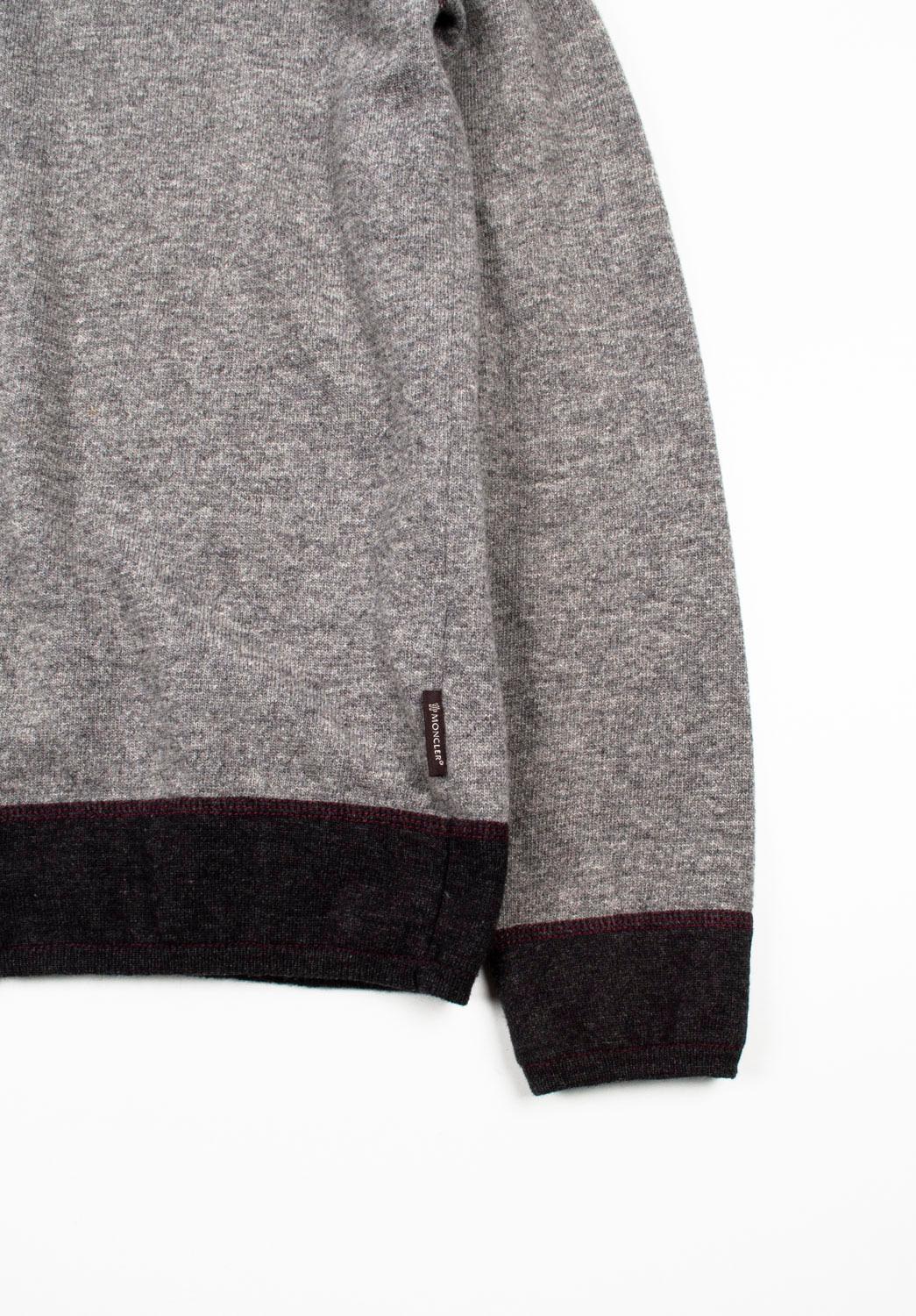 Moncler Men Hoodie Cashmere Blend Knit Top Size M, S1112 In Excellent Condition For Sale In Kaunas, LT