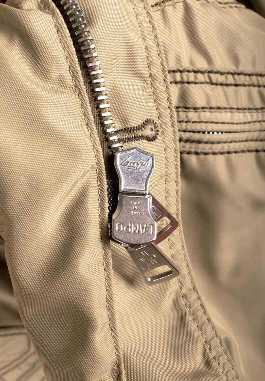 Moncler Men Jacket Vintage Light Size 3/Large For Sale 2