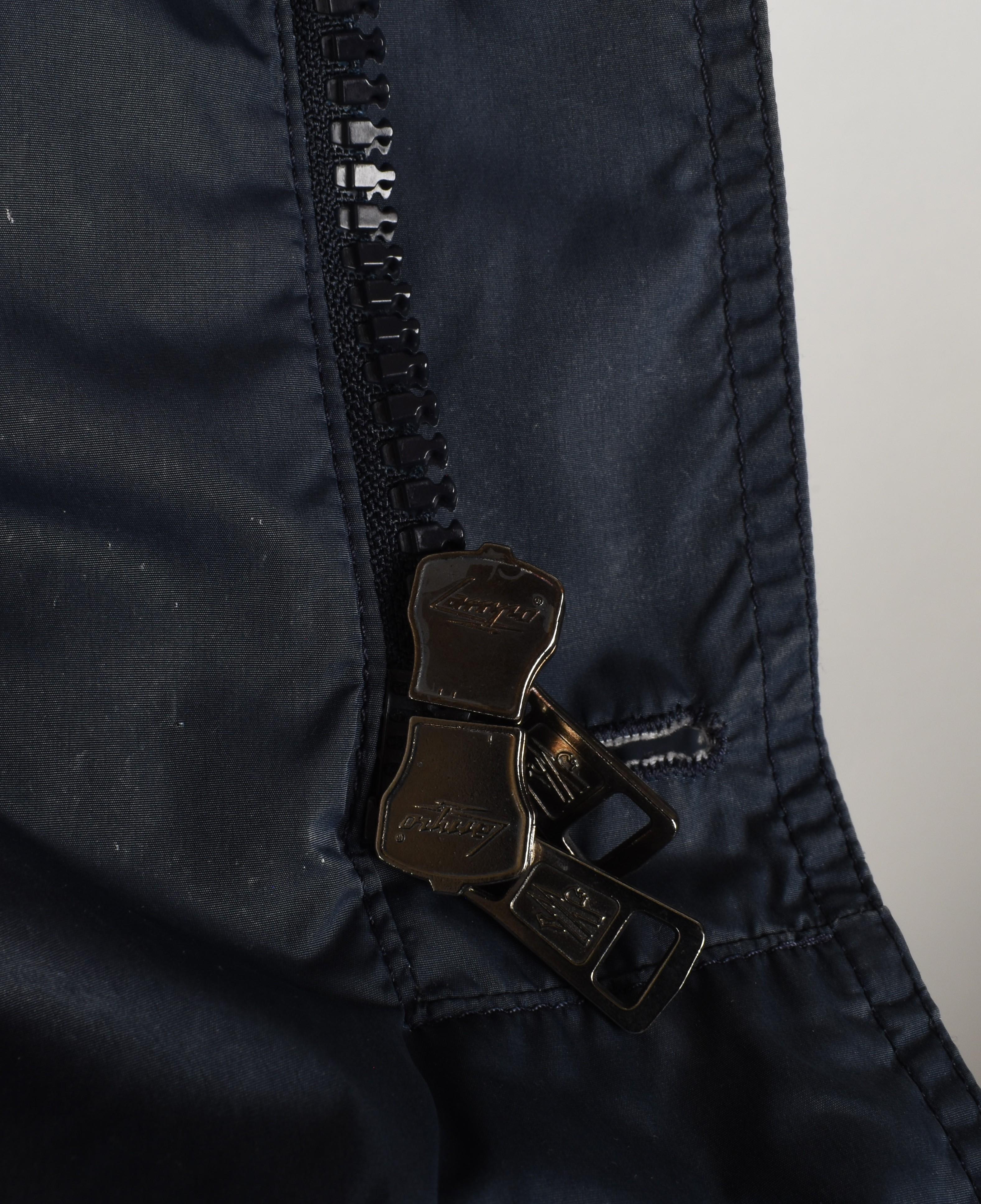 Veste Moncler Xavier Light Taille 2/M, S1377 en vente 3