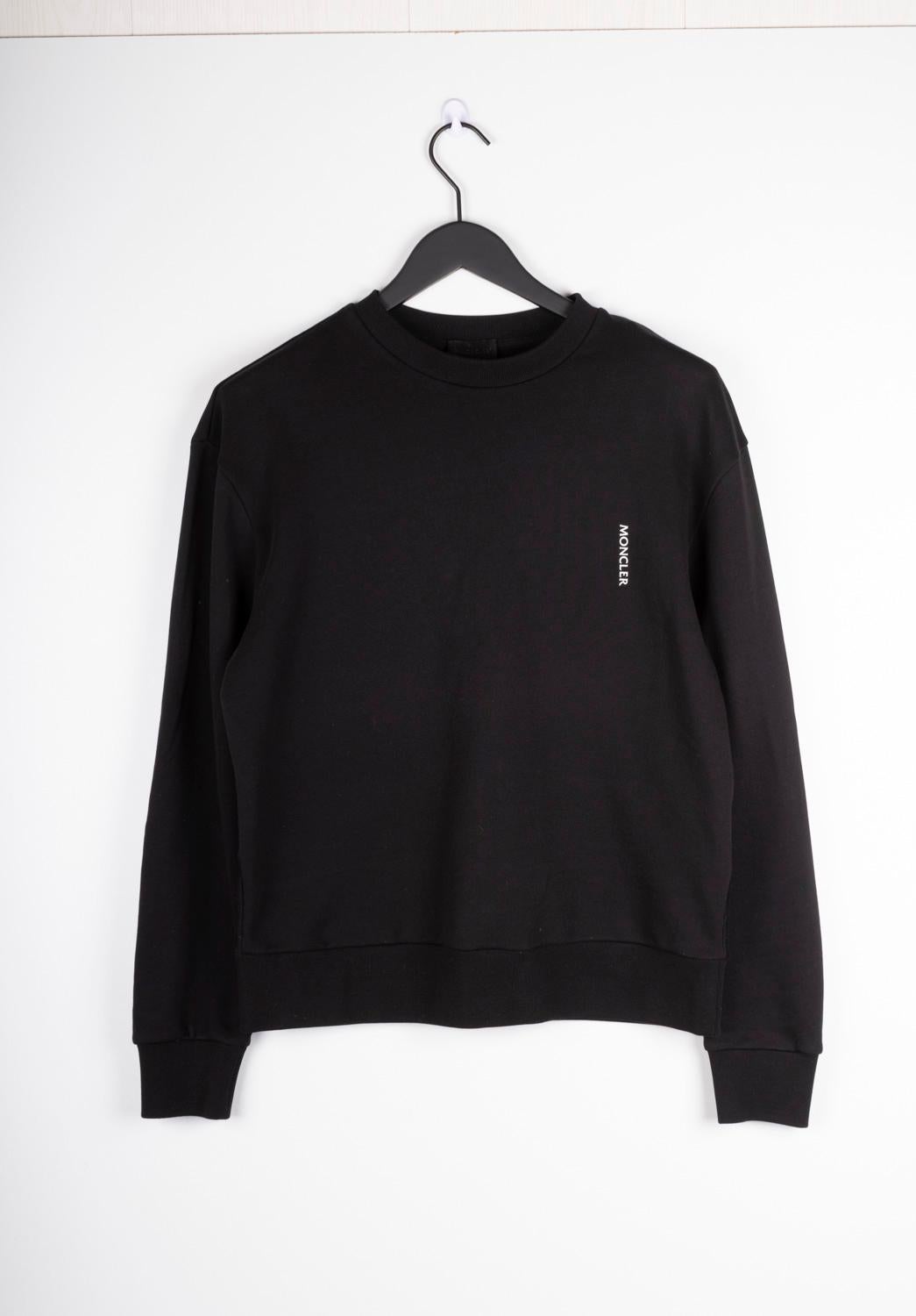 100% genuine Moncler crew neck Men Jumper, S753, PE7
Color: black
(An actual color may a bit vary due to individual computer screen interpretation)
Material: 100% cotton
Tag size: M
This jumper is great quality item. Rate 9 of 10, excellent like new