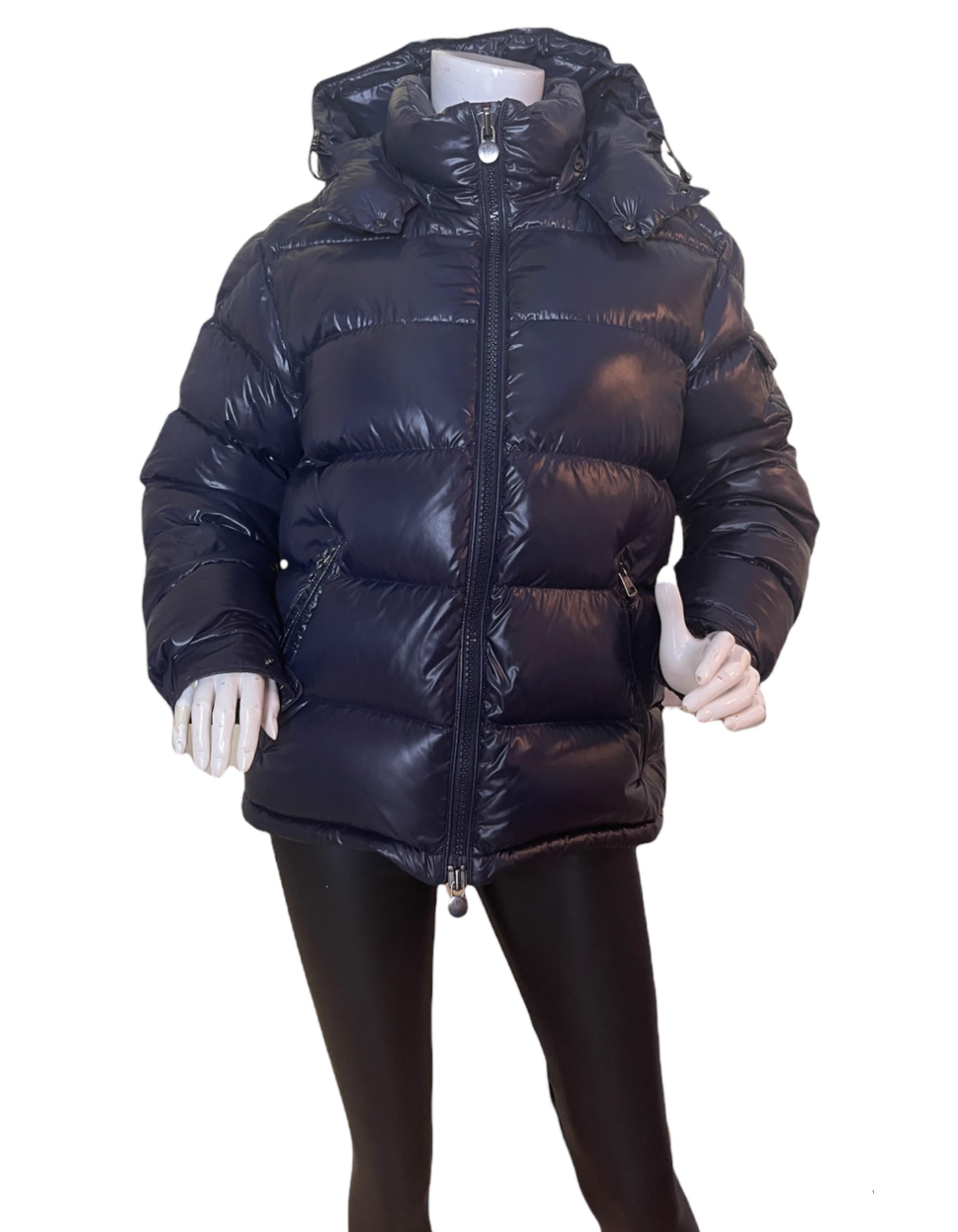 Moncler Men''s Night Blue Down Maya Puffer Jacket sz 2/US Medium rt. $1,475  For Sale at 1stDibs