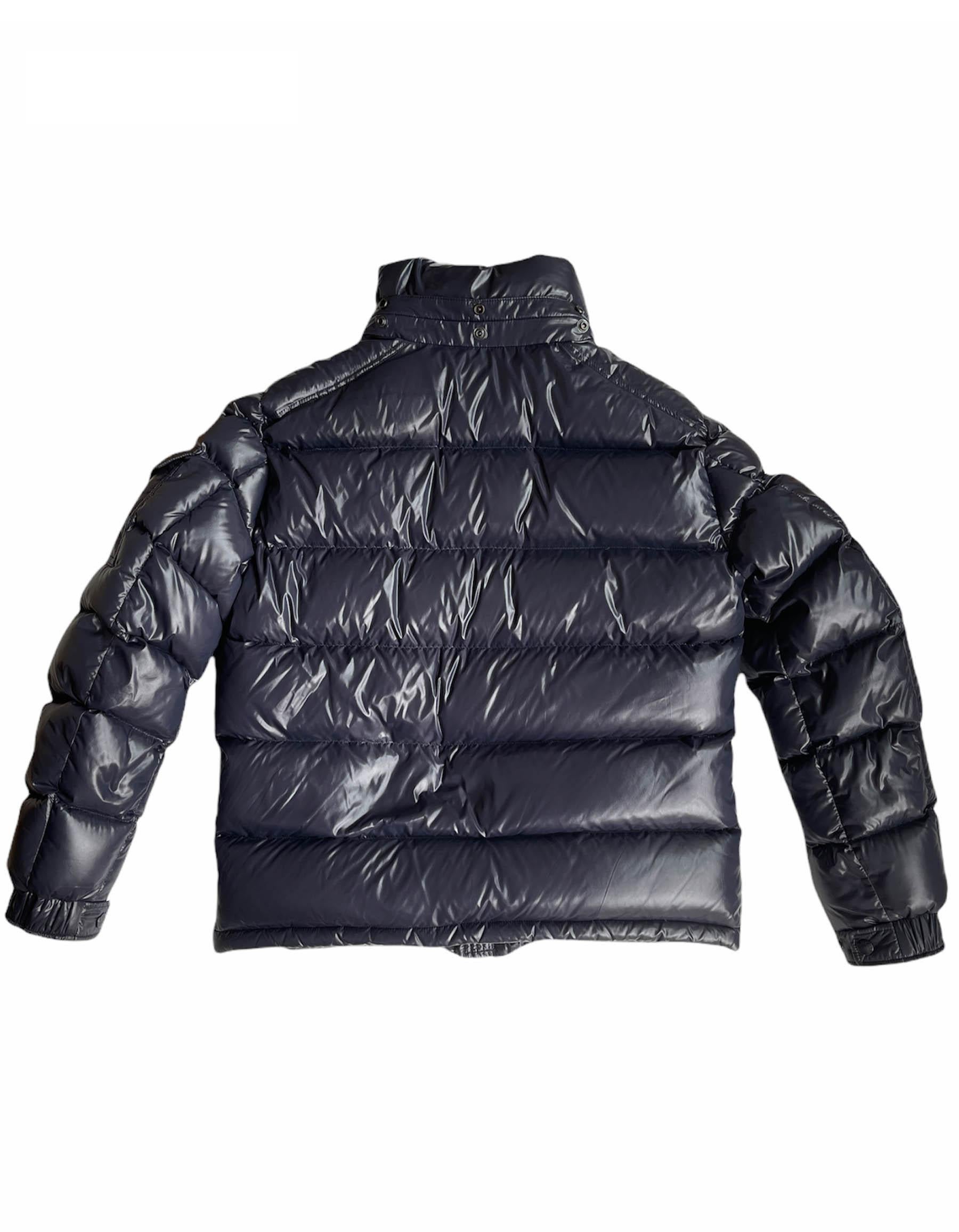 Black Moncler Men's Night Blue Down Maya Puffer Jacket sz 2/US Medium rt. $1, 475
