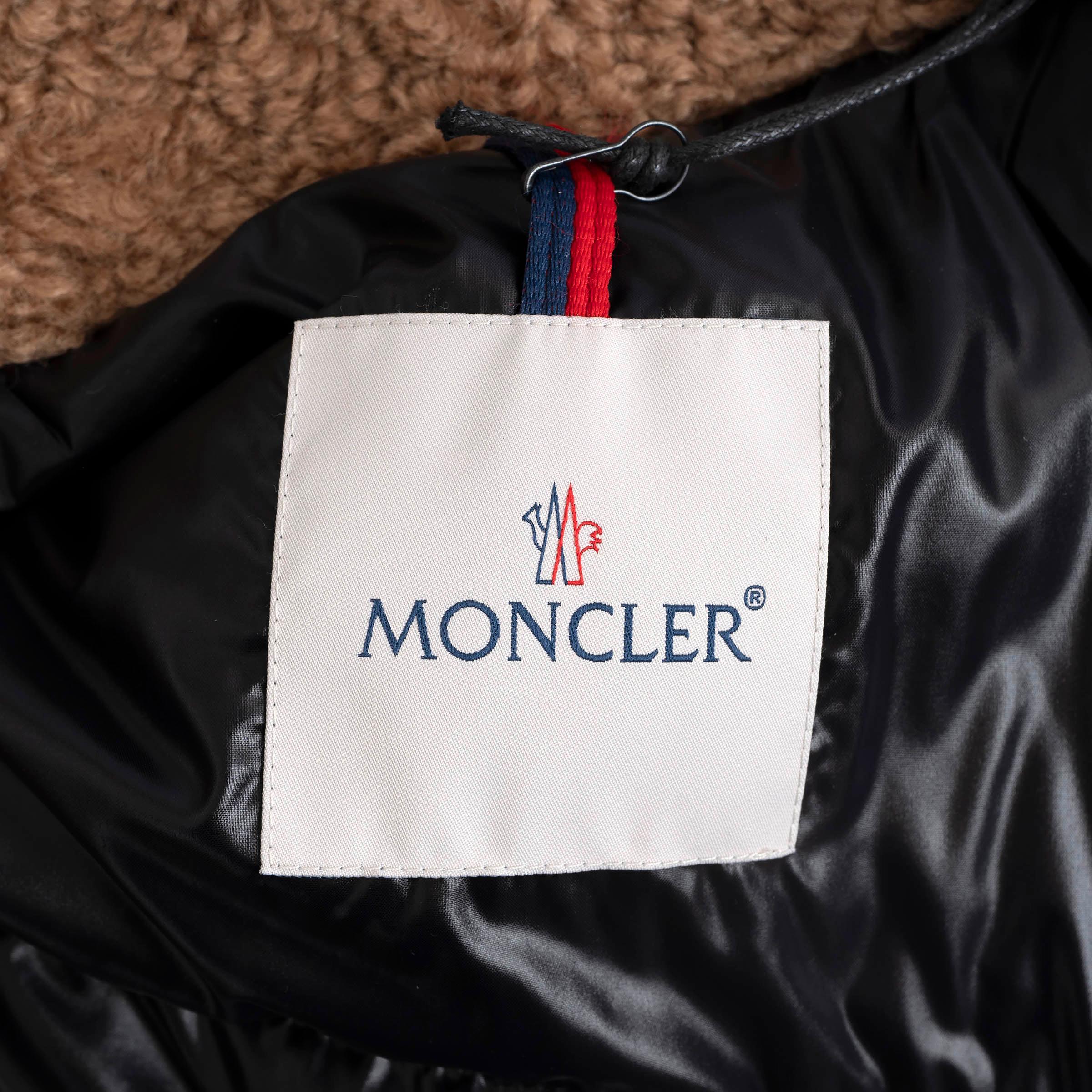 MONCLER vert militaire polyamide 2022 BRUTET DOWN PUFFER Jacket 1 S en vente 2