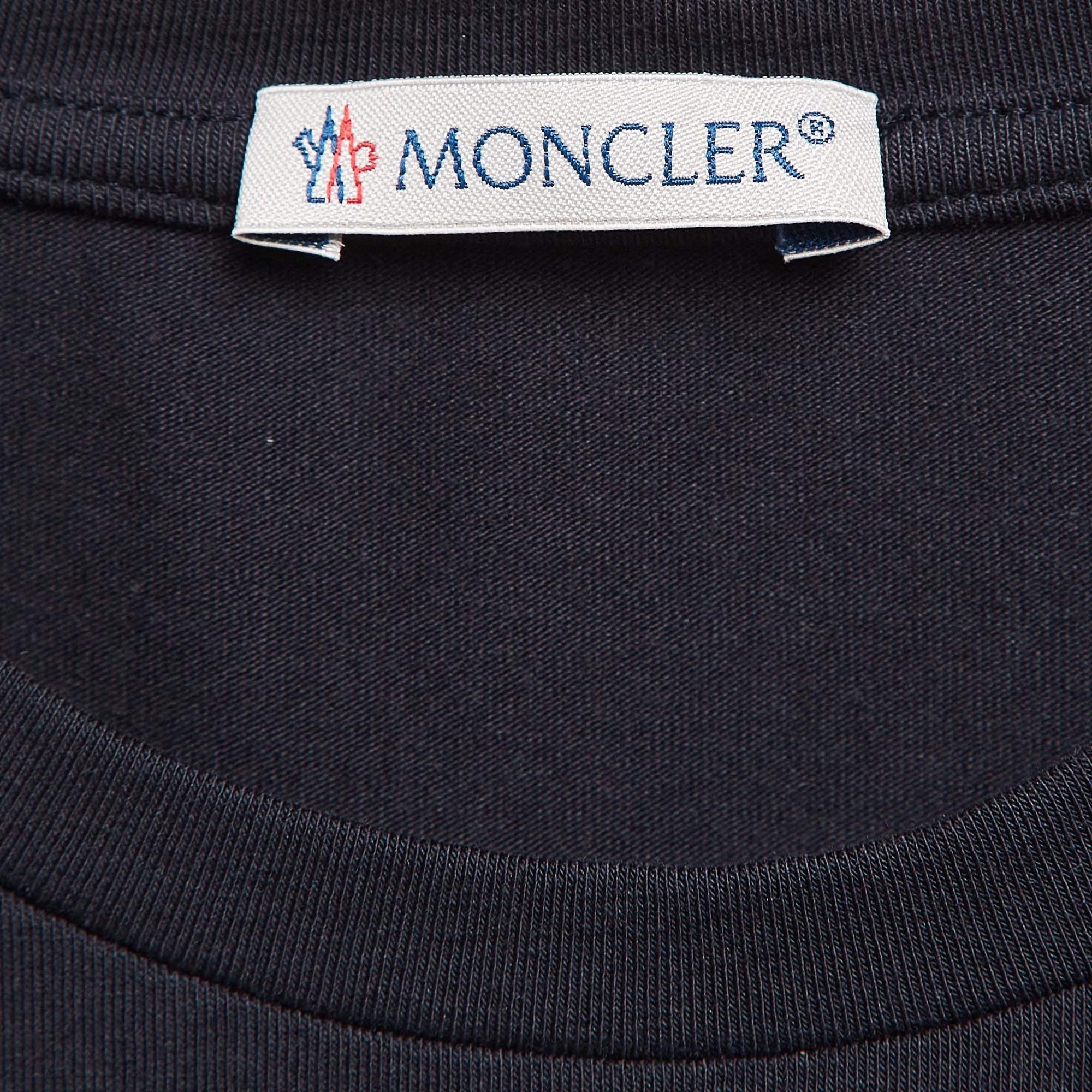 Moncler Top sin mangas de punto de algodón azul marino con volantes 12 años en Bueno estado para la venta en Dubai, Al Qouz 2
