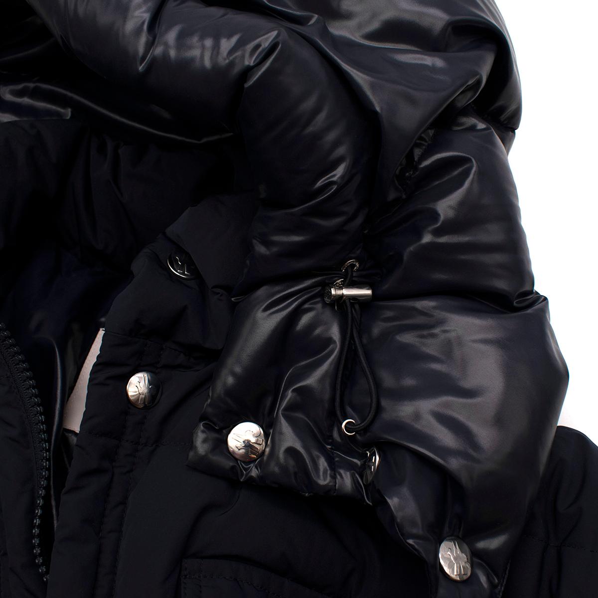 Black Moncler Navy Vilbert Hooded Padded Jacket - Us Size 34 For Sale