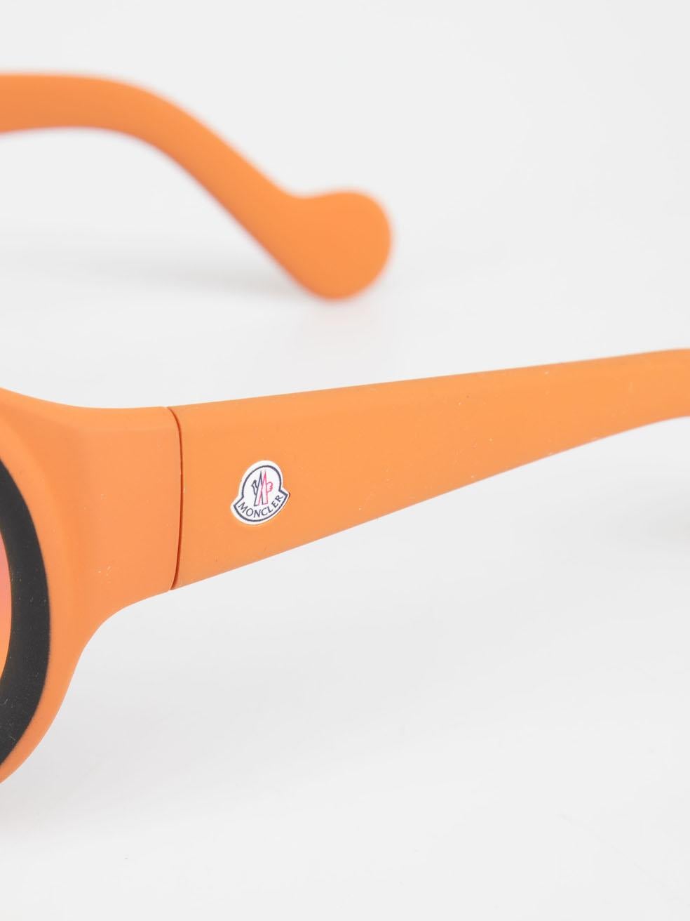 Moncler Orange Mirrored Shield Sunglasses In New Condition For Sale In London, GB