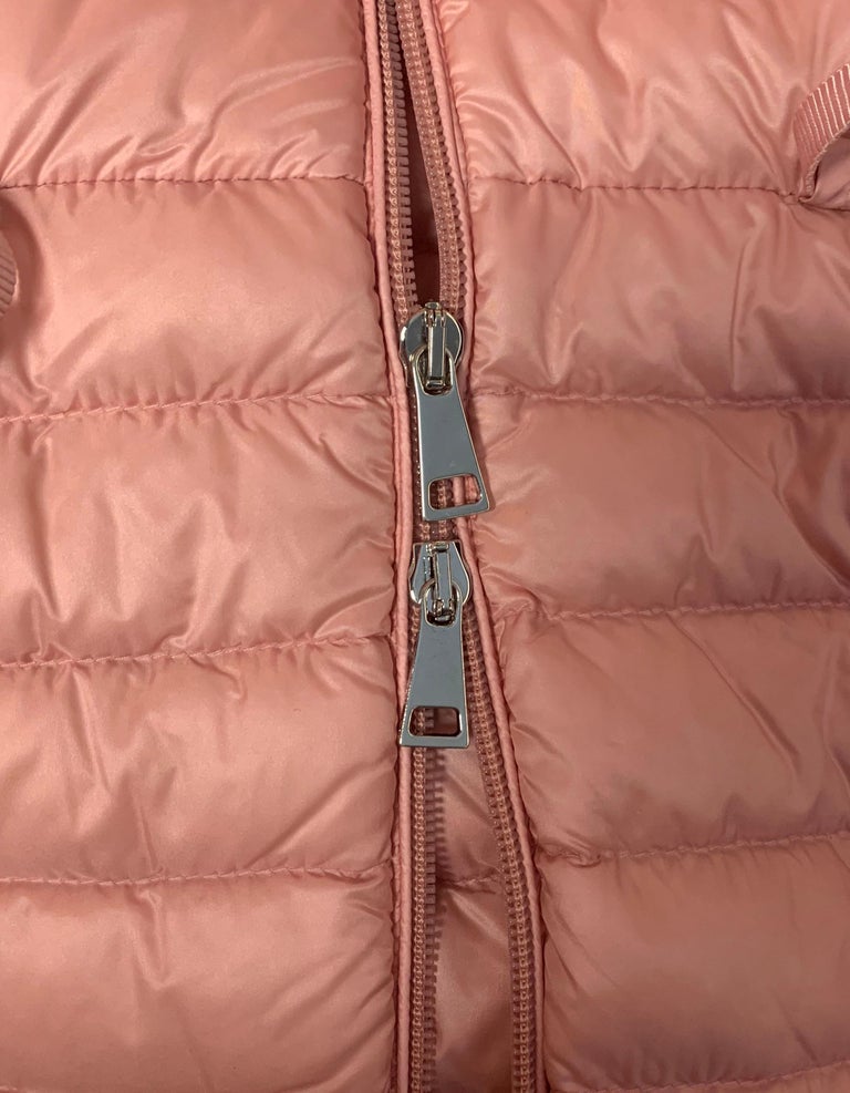 Moncler Pink Barbel Hooded Down Coat sz 0/XS rt. $1, 295 For Sale at  1stDibs | moncler barbel pink, barbel moncler, barbel giubbotto