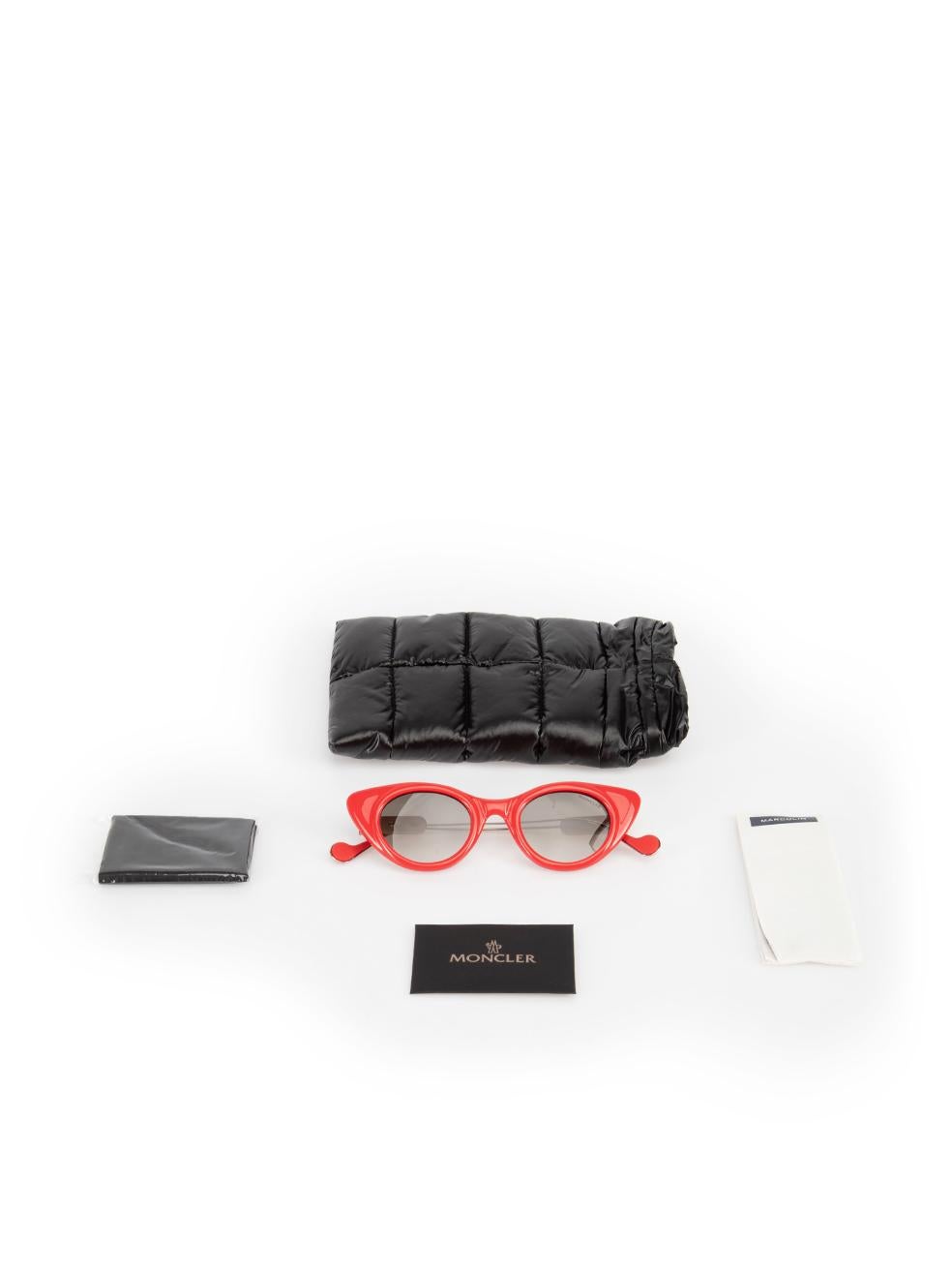 Moncler Red Cat Eye Frame Tinted Sunglasses For Sale 3