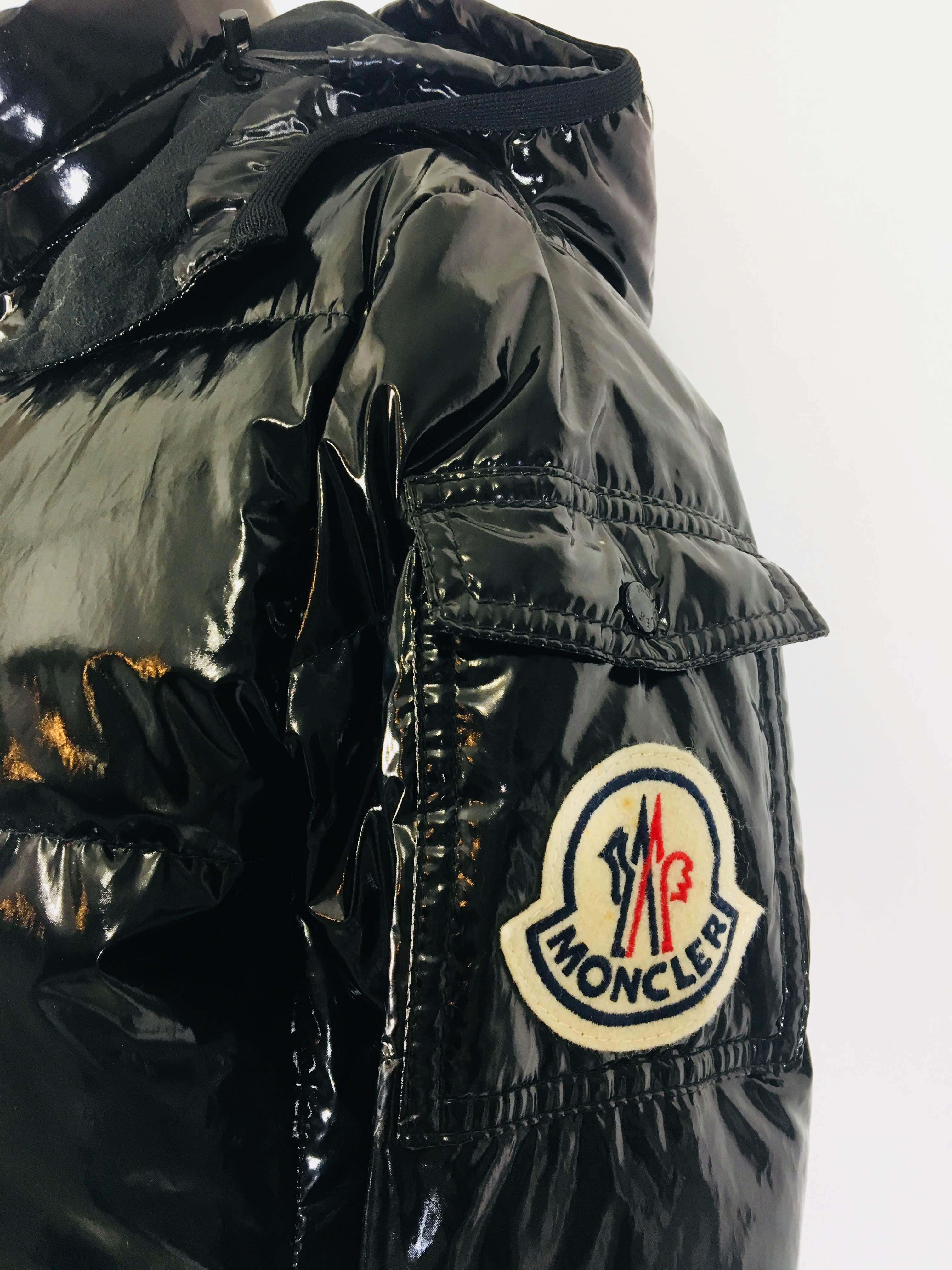 Moncler Shiny Puffer Jacket In Good Condition In Bridgehampton, NY