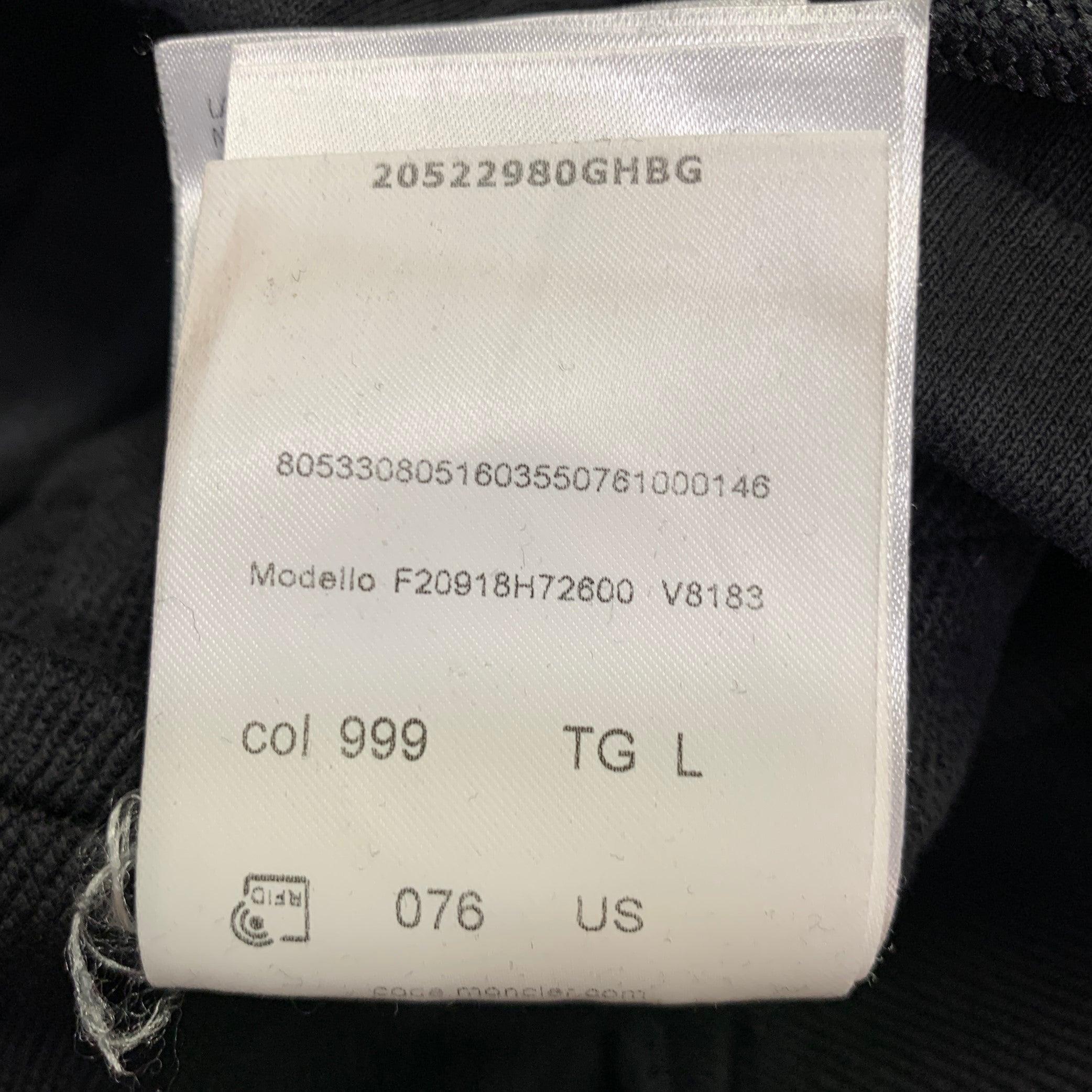 Moncler Taglia L Pantaloni casual in cotone con coulisse con logo nero in vendita 6