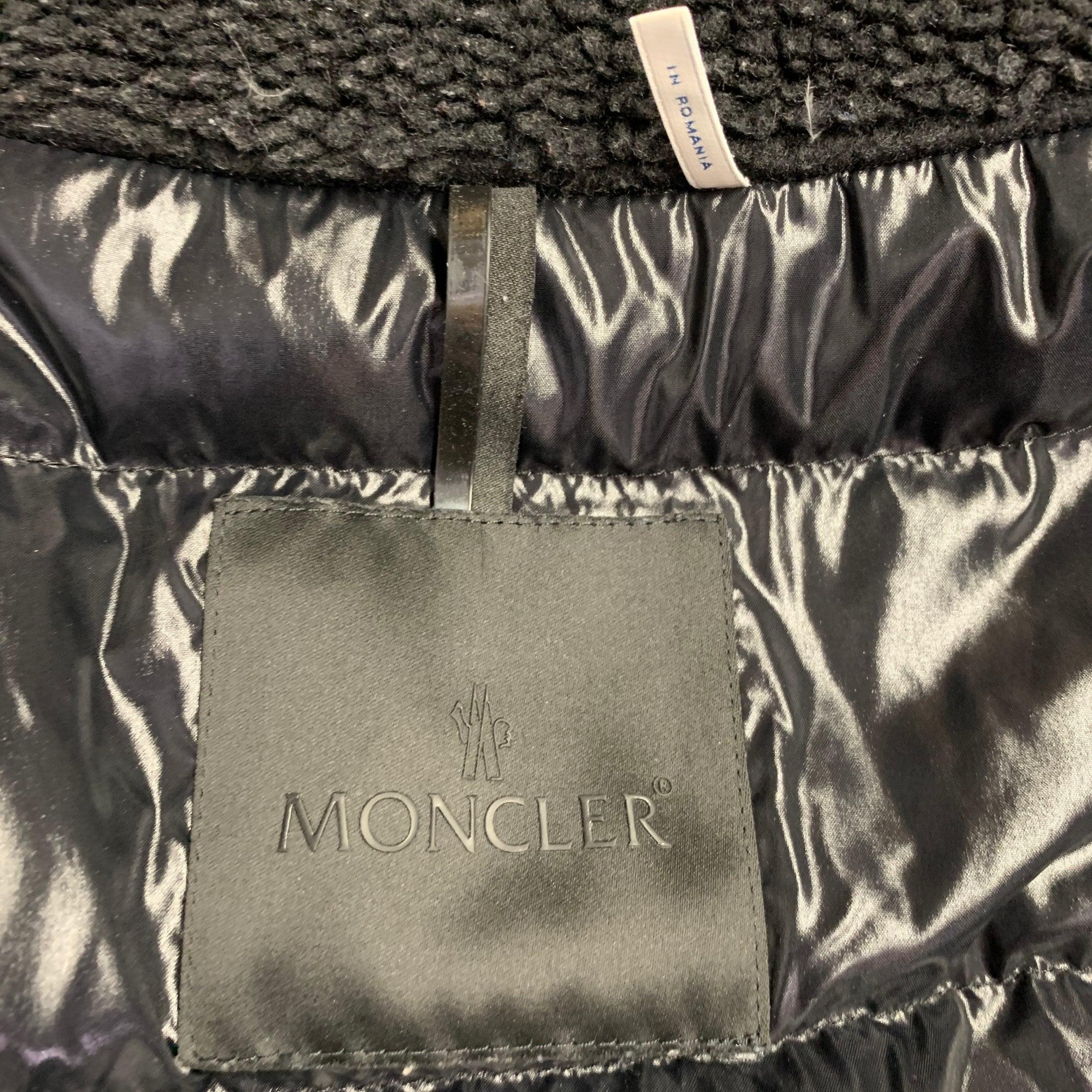 Moncler Taglia L Giacca con zip in misto tessuto nero con imbottitura in piuma d'oca In condizioni ottime in vendita a San Francisco, CA