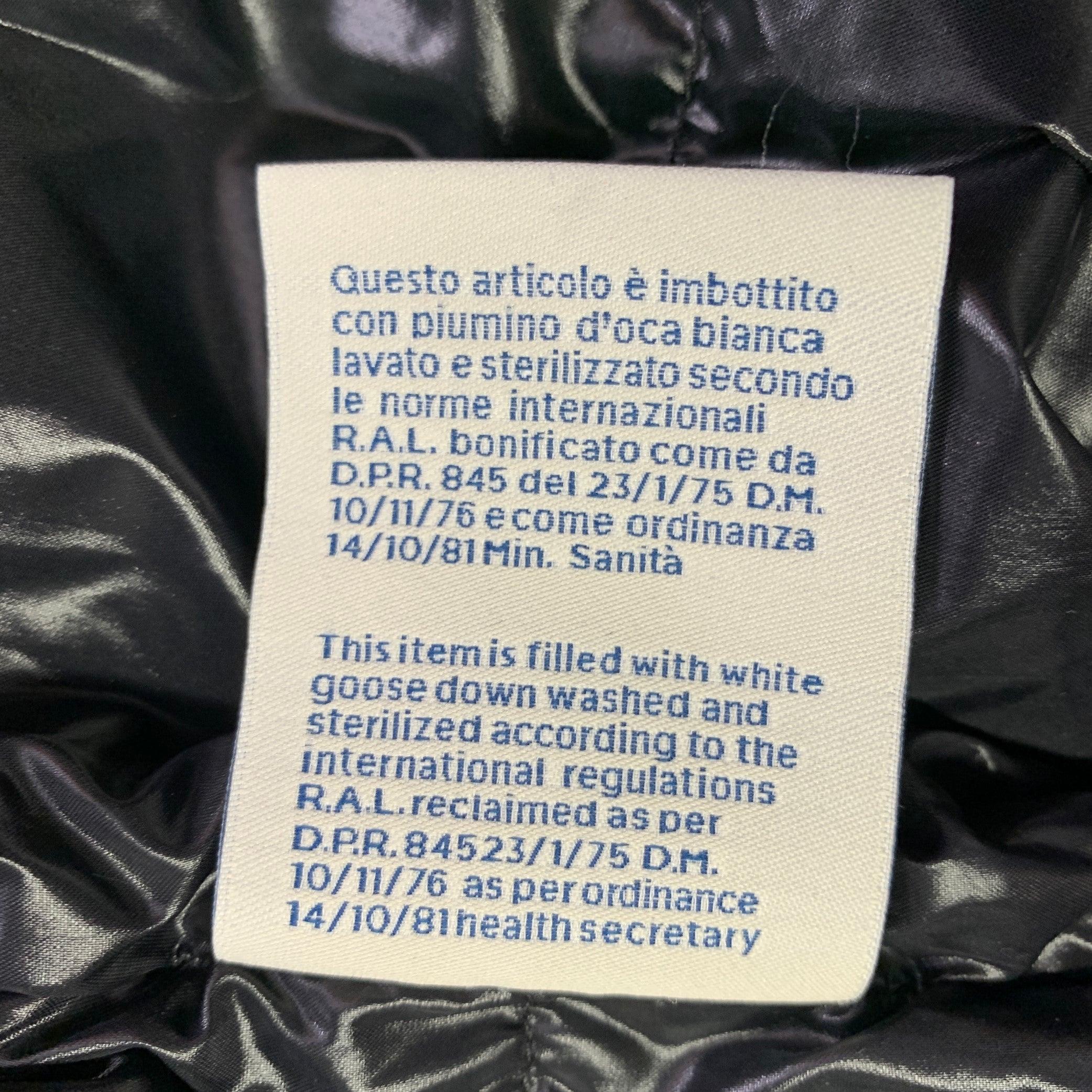 Uomo Moncler Taglia L Giacca con zip in misto tessuto nero con imbottitura in piuma d'oca in vendita
